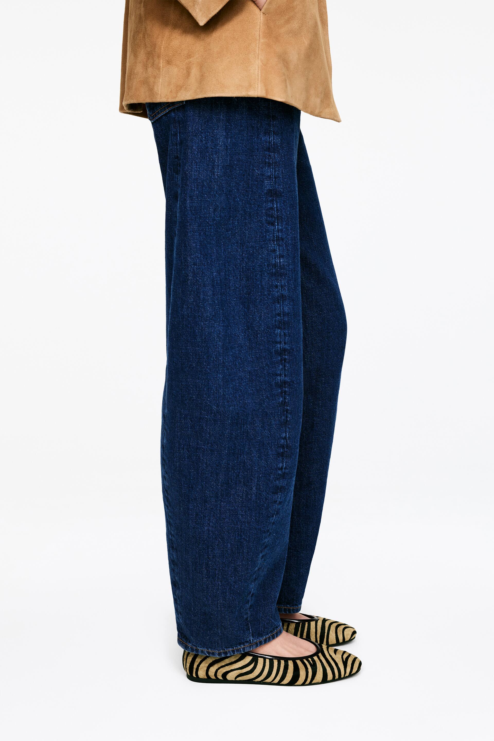 Zobacz większy obraz: Baleriny z wykończeniem z włosiem - Beż/czarny/wzór pasków zebry - ONA | H&M PL 1