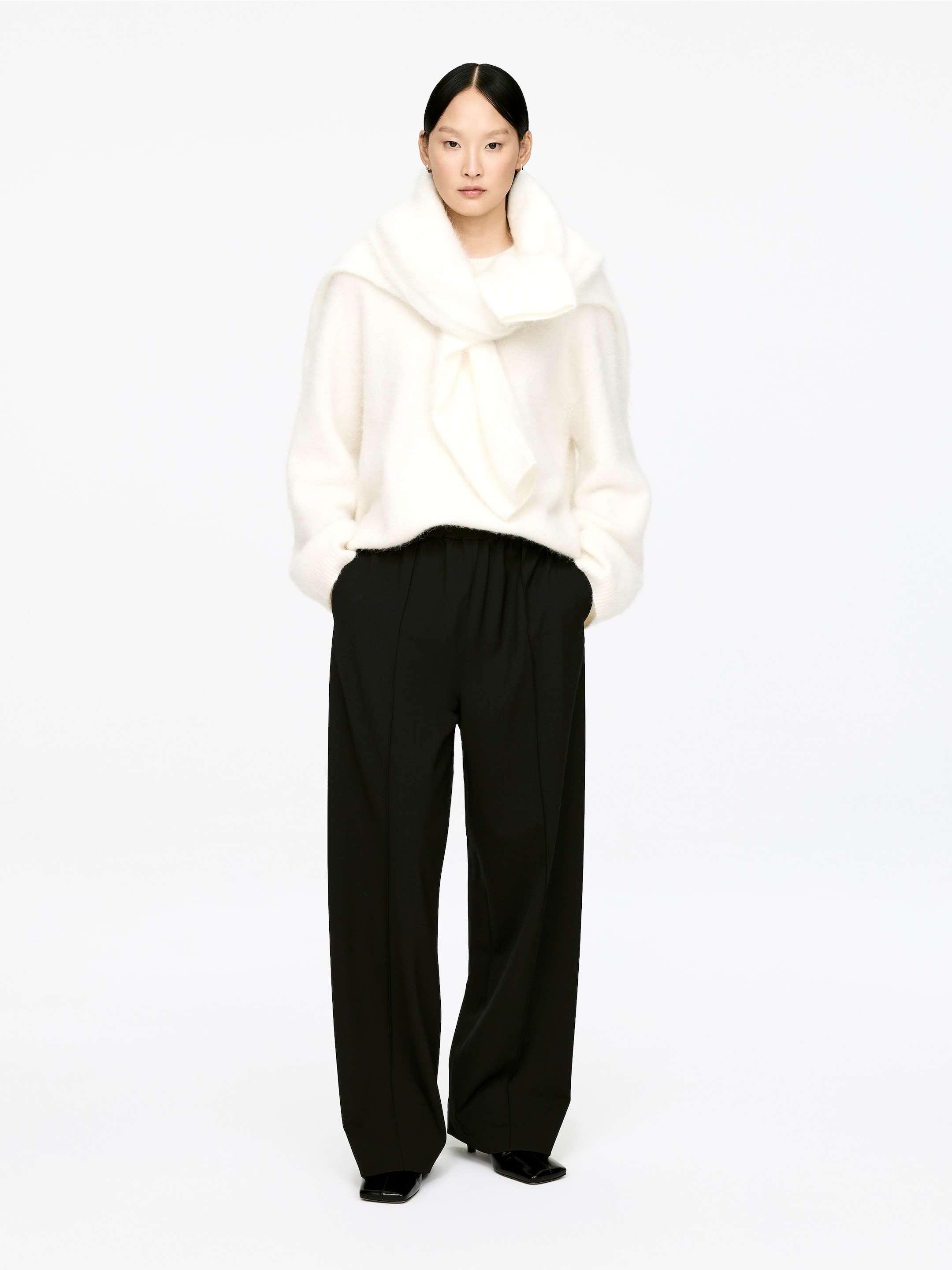 Agrandir l'image: Pantalon en sergé à taille élastique - Noir - FEMME | H&M FR 1