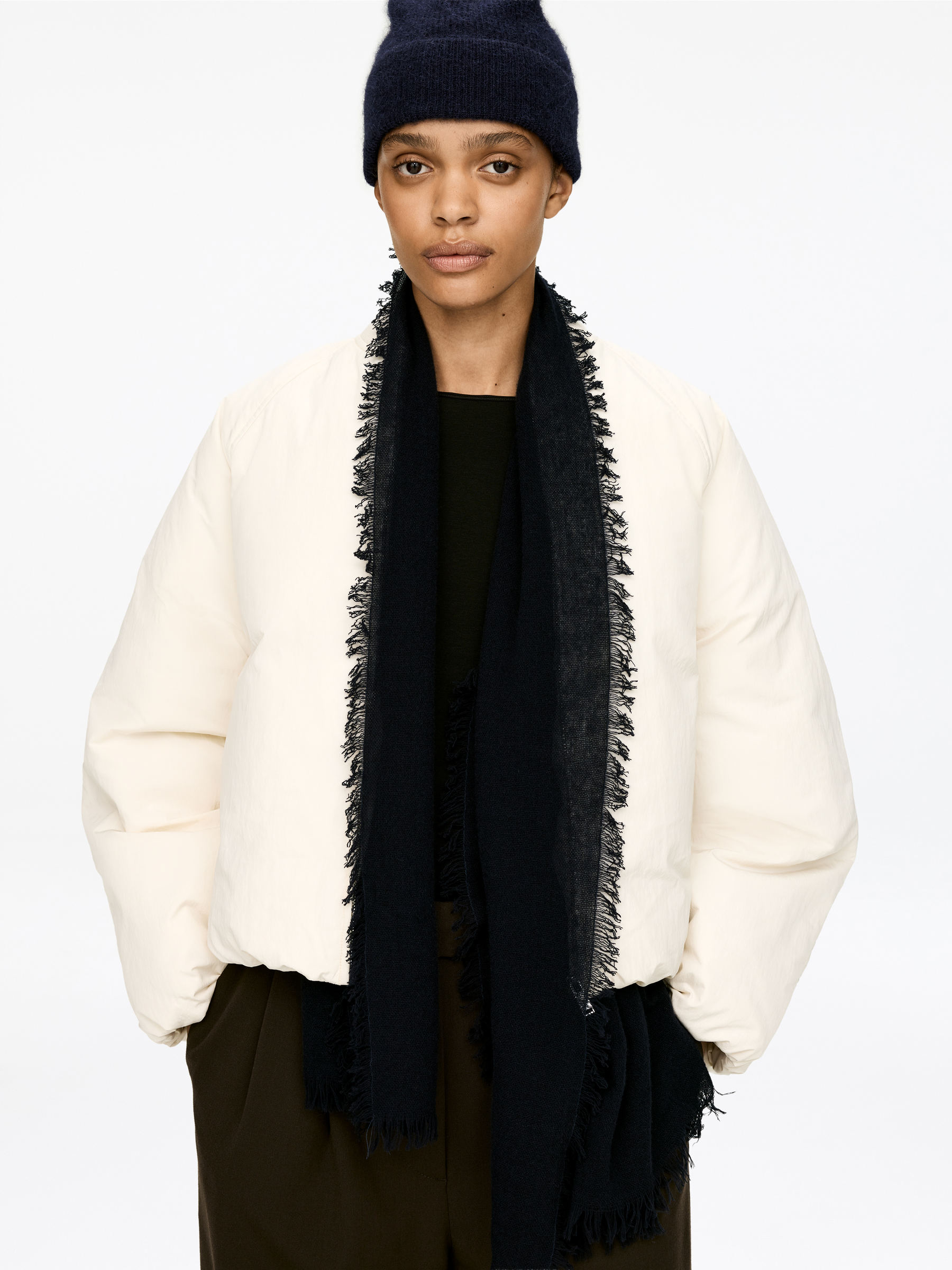 Alpaca-Wool Blend Beanie - Dark Blue - Women - StillMedia/Lookbook - 3