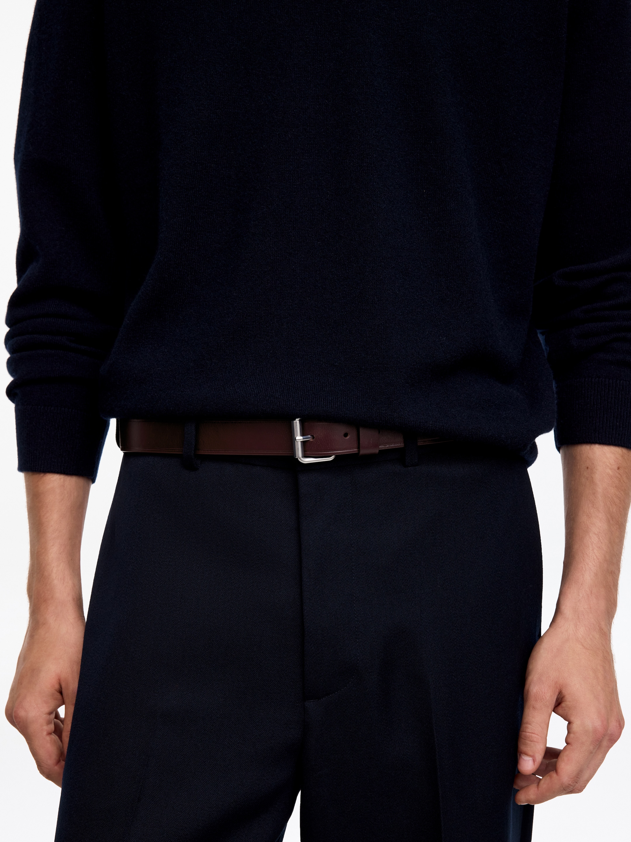 Smalt läderskärp - Vinröd - men - StillMedia/Lookbook - 4