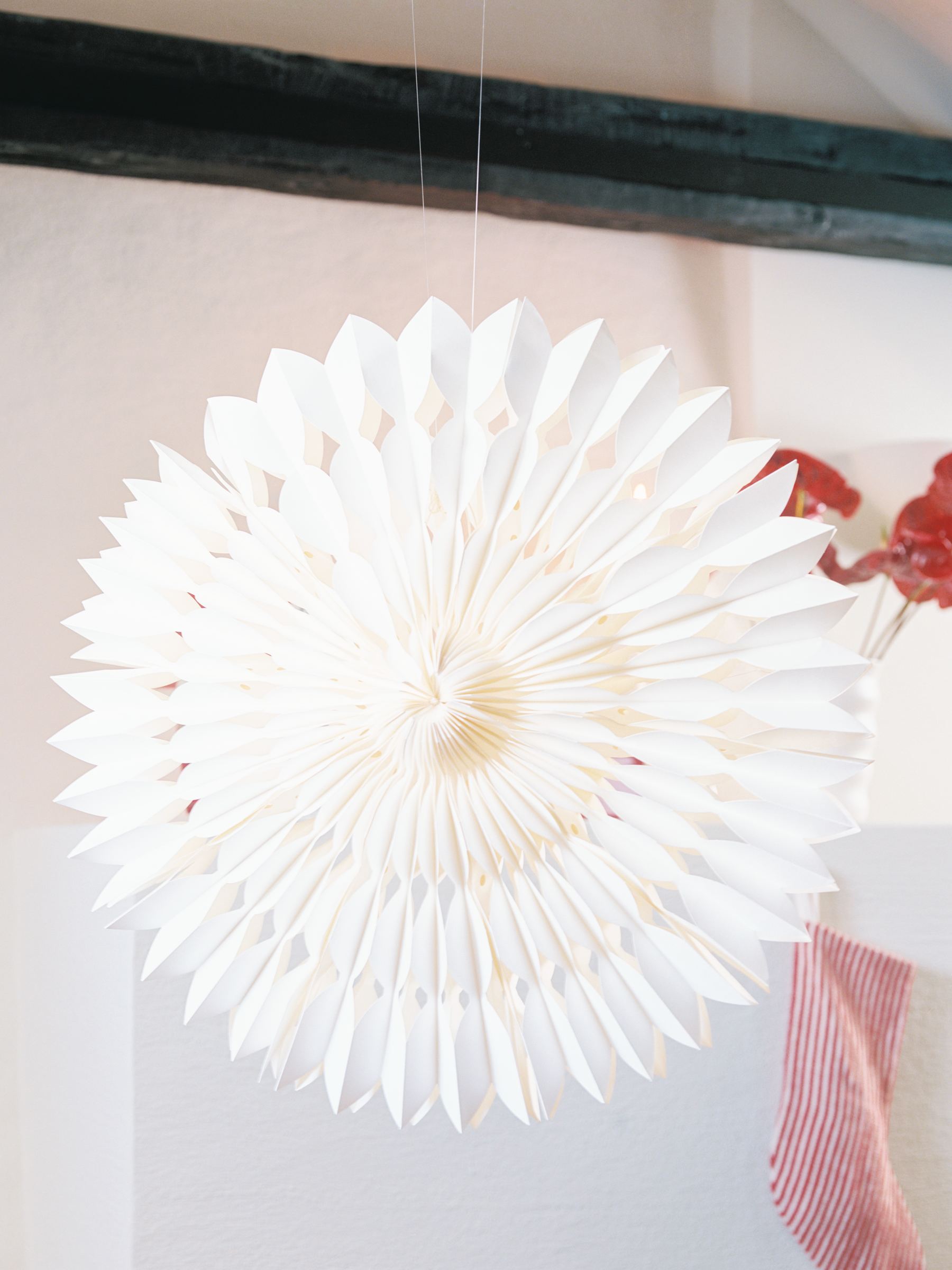 Paper Star 71 cm - Off White - Homeware - StillMedia/Environmental - 1