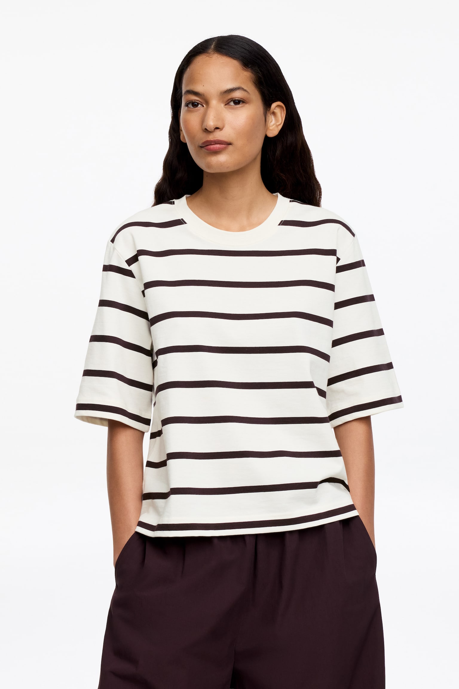 T-shirt coupe carrée ALBA - Blanc/Marron/Rouge/Écru/Rose délavé/Blanc/Noir - 1