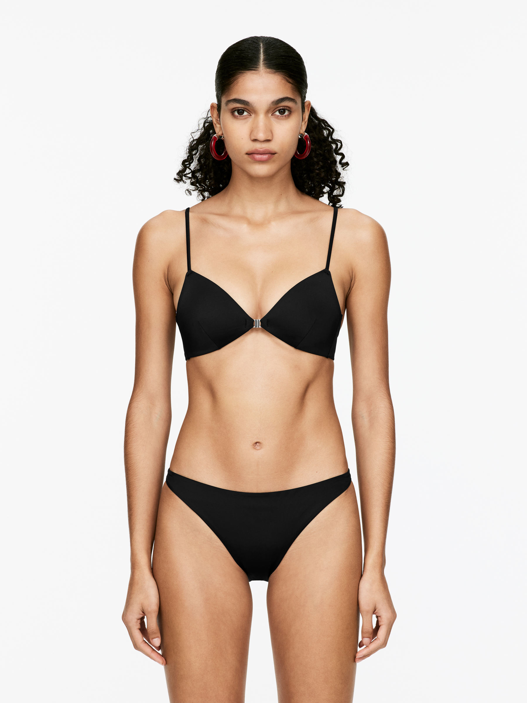 Moulded Bikini Top - Black - Women - StillMedia/Lookbook - 3
