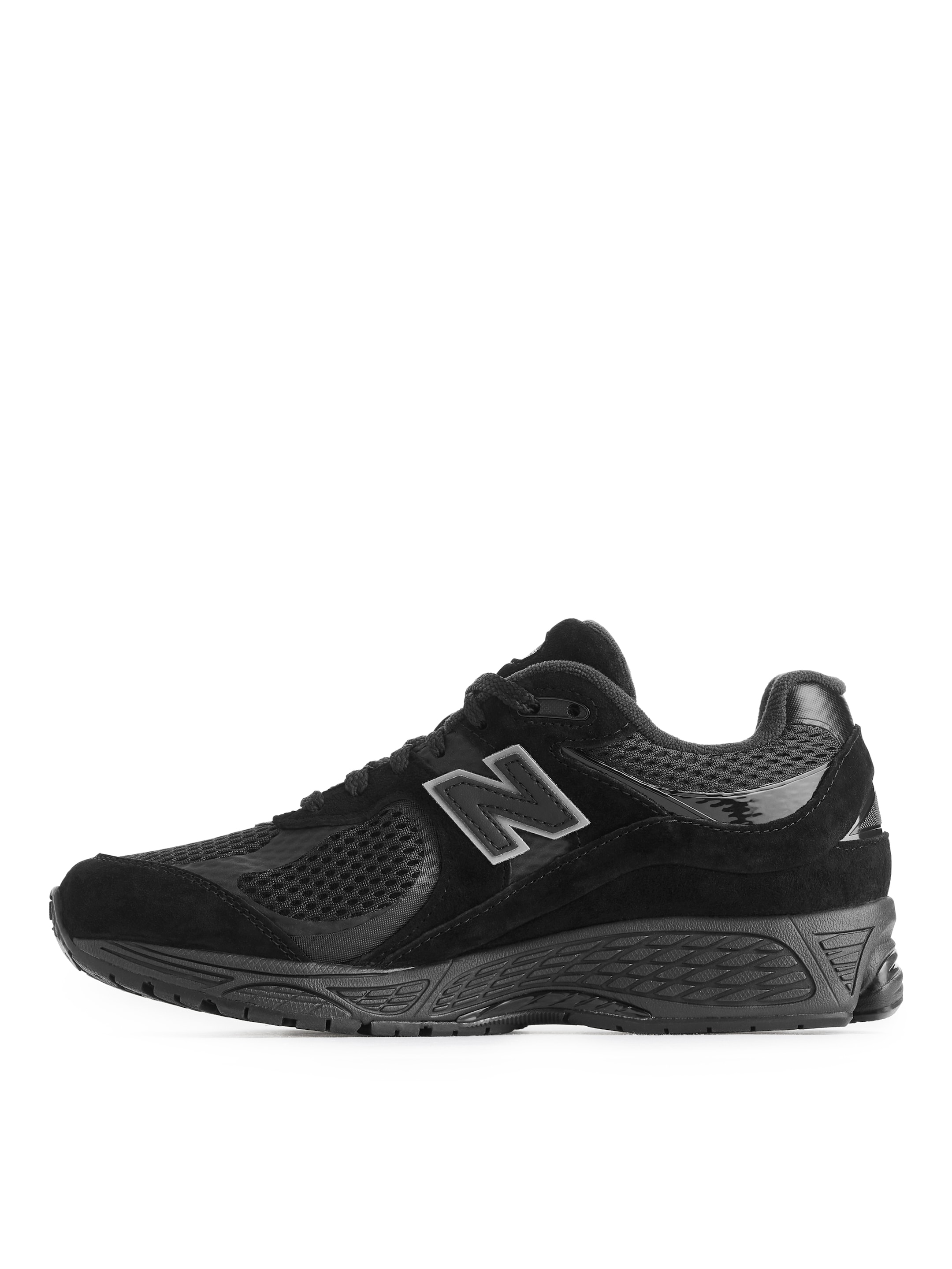 New Balance 2002R Trainers - Black - Men - StillMedia/DescriptiveStillLife - 2