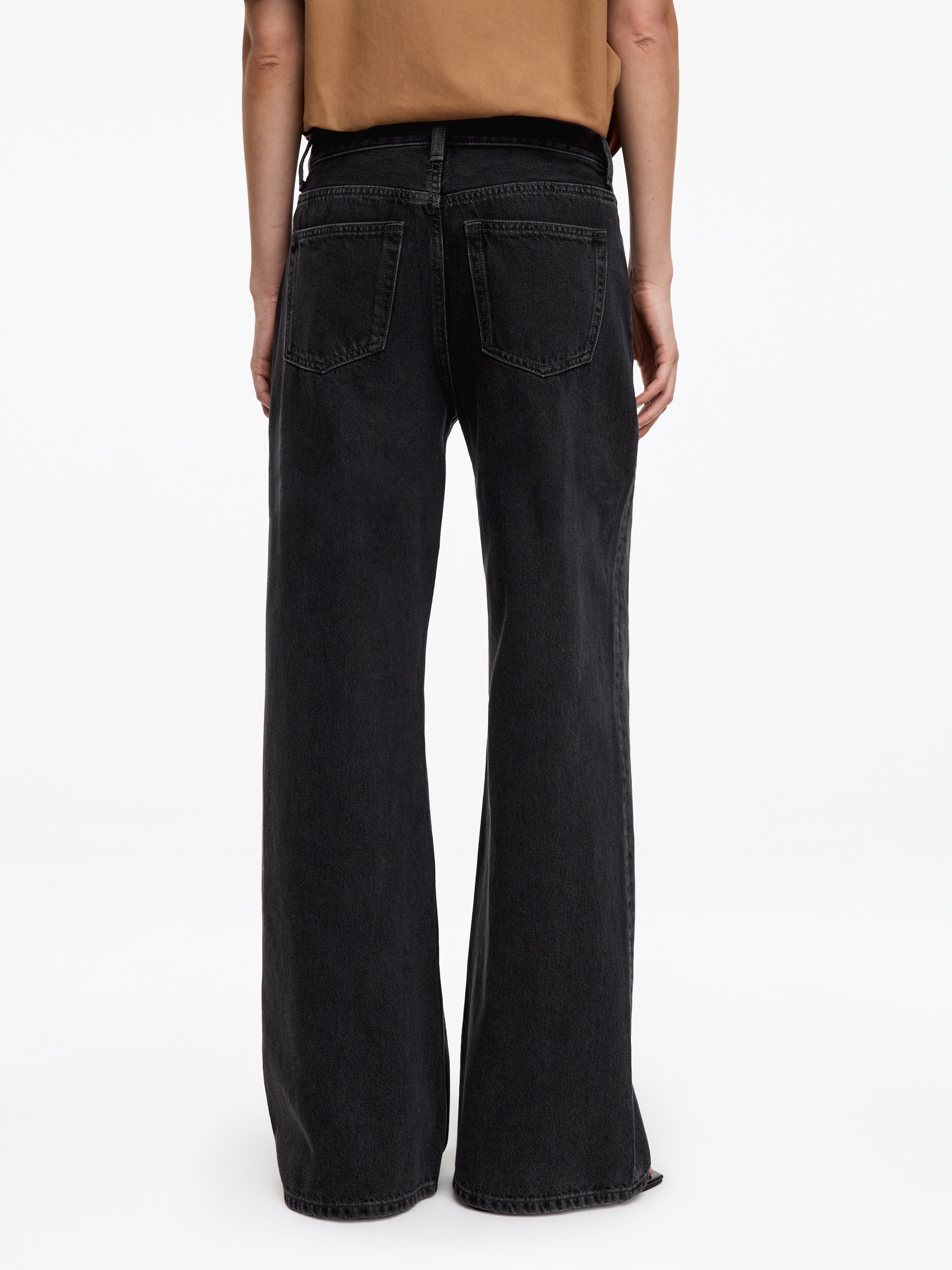 ELM Low Flared jeans - Svart - Loose fit - women - StillMedia/Lookbook - 3