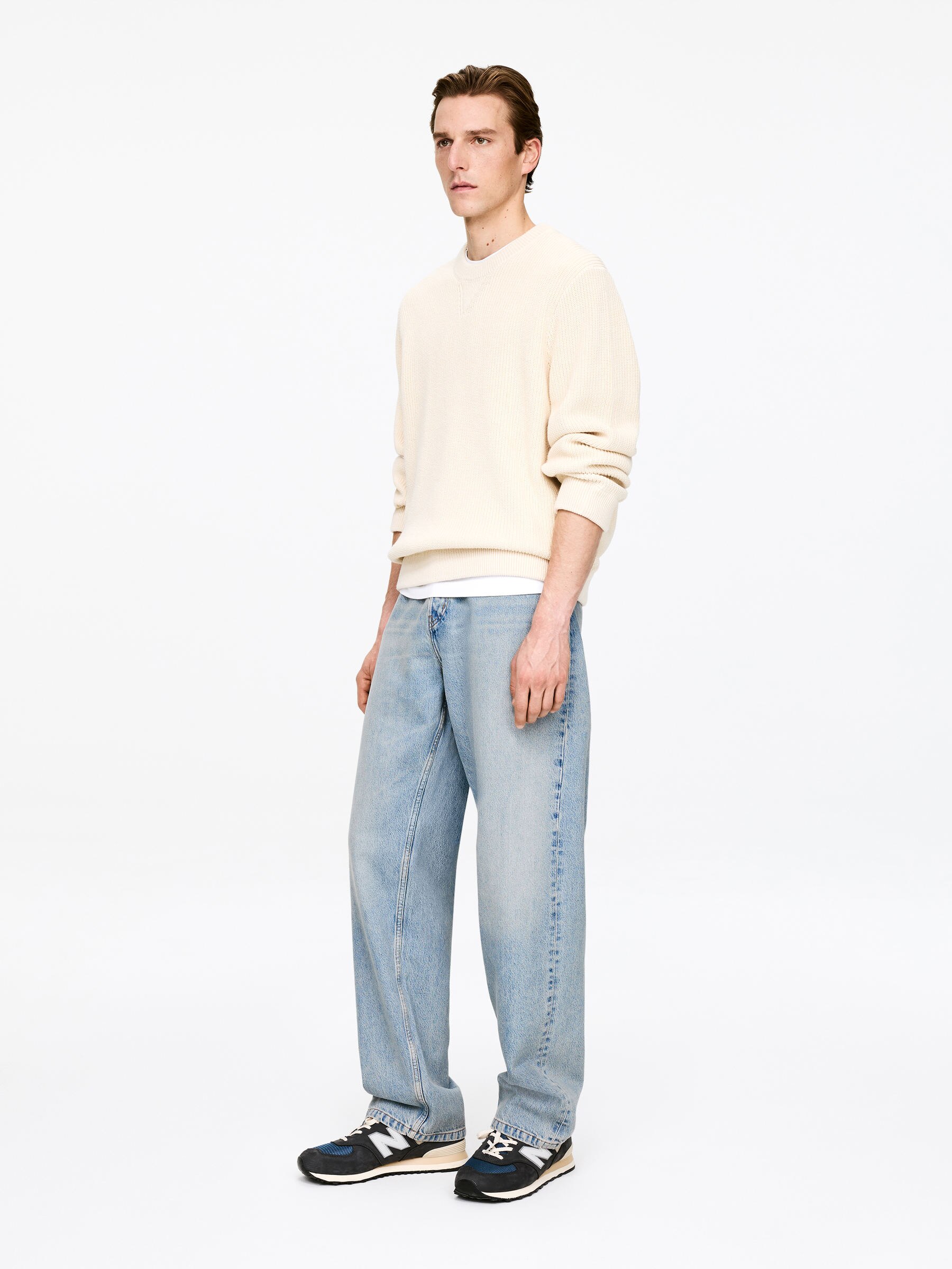 MIST Wide Jeans - Mid Blue - Loose fit - Men - StillMedia/Lookbook - 14