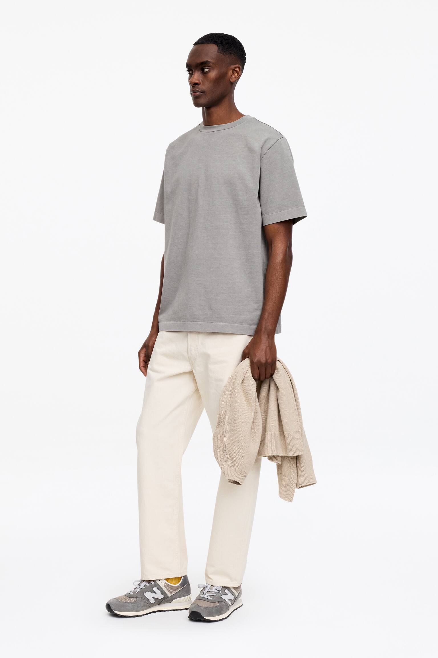 Luźny T-shirt - Szary/Wyblakły zielony/Niebieski/Beżowy - 5