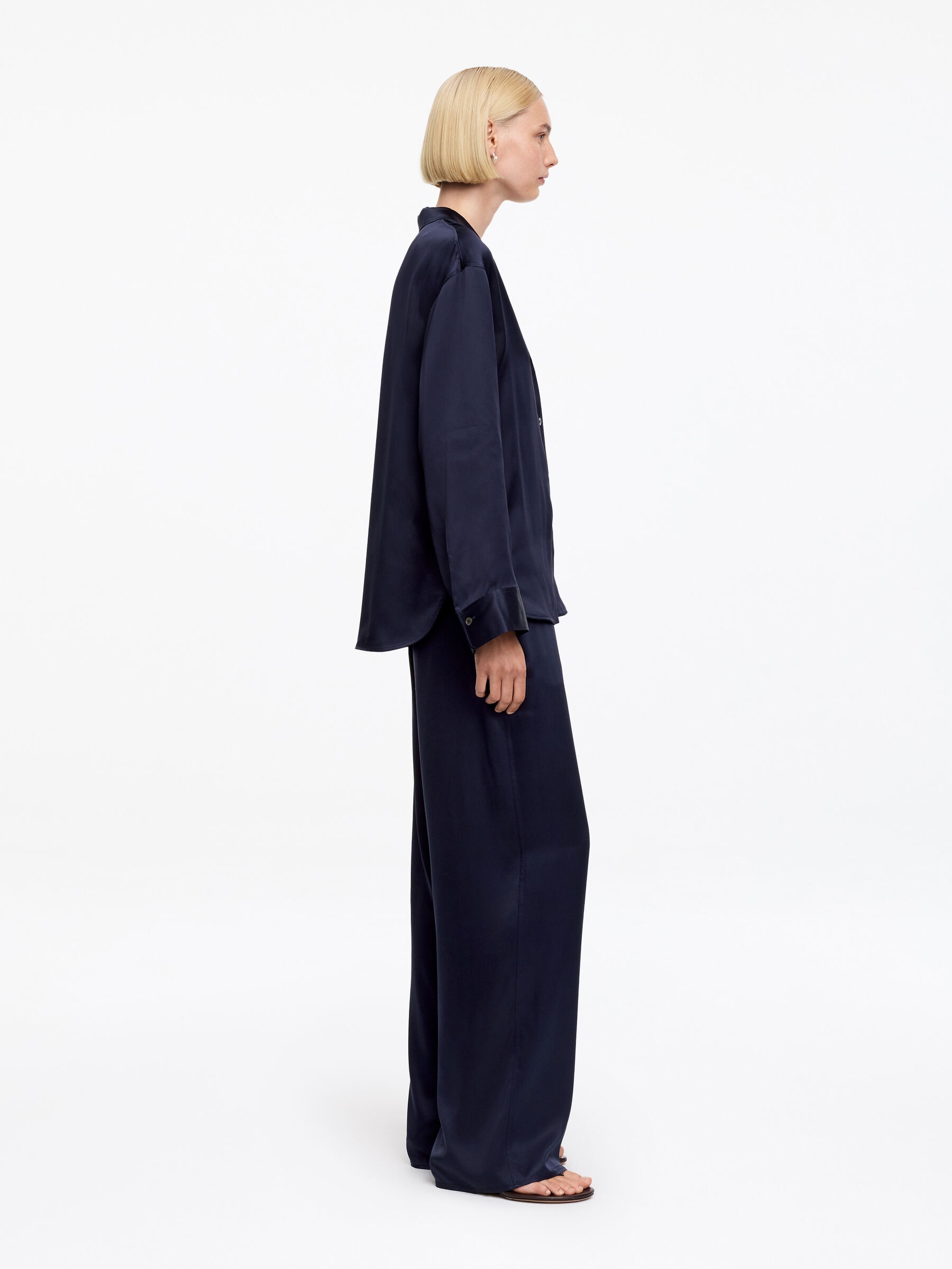 Silk Satin Trousers - Dark Blue - Relaxed fit - Women - StillMedia/Lookbook - 2