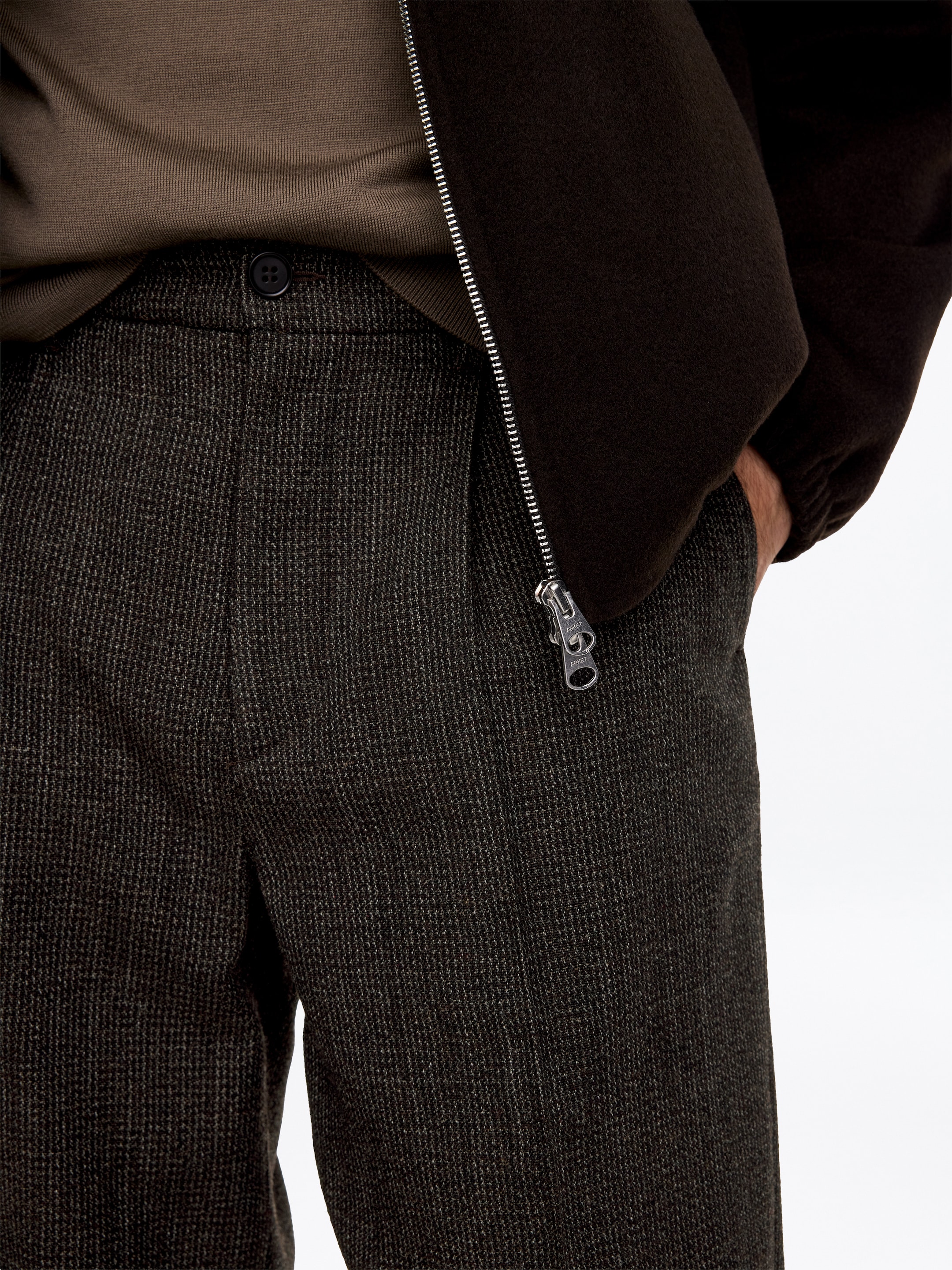 Weite Wollhose - Braun - Relaxed Fit - men - StillMedia/Lookbook - 4