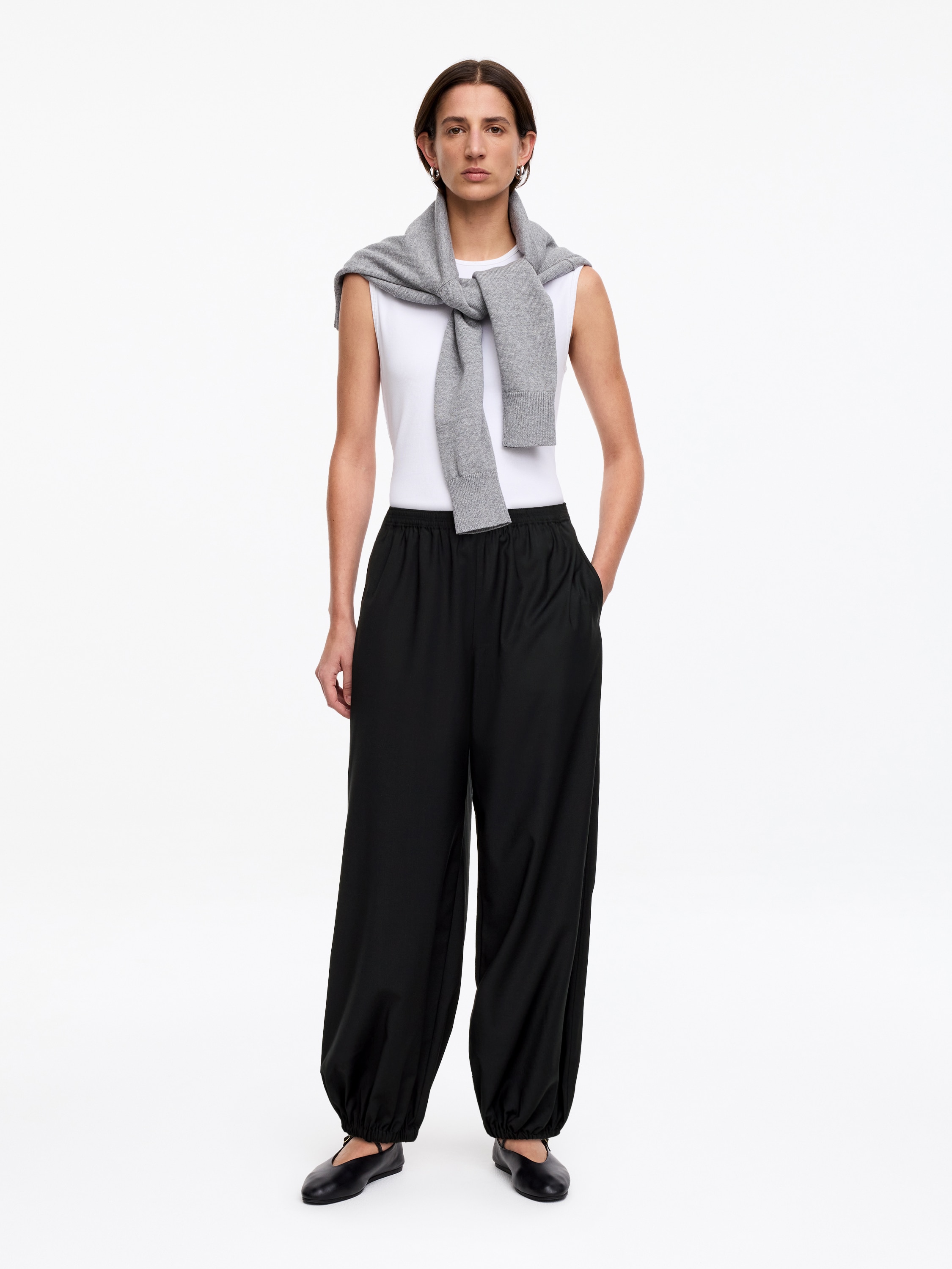 Broek met barrel-pijpen