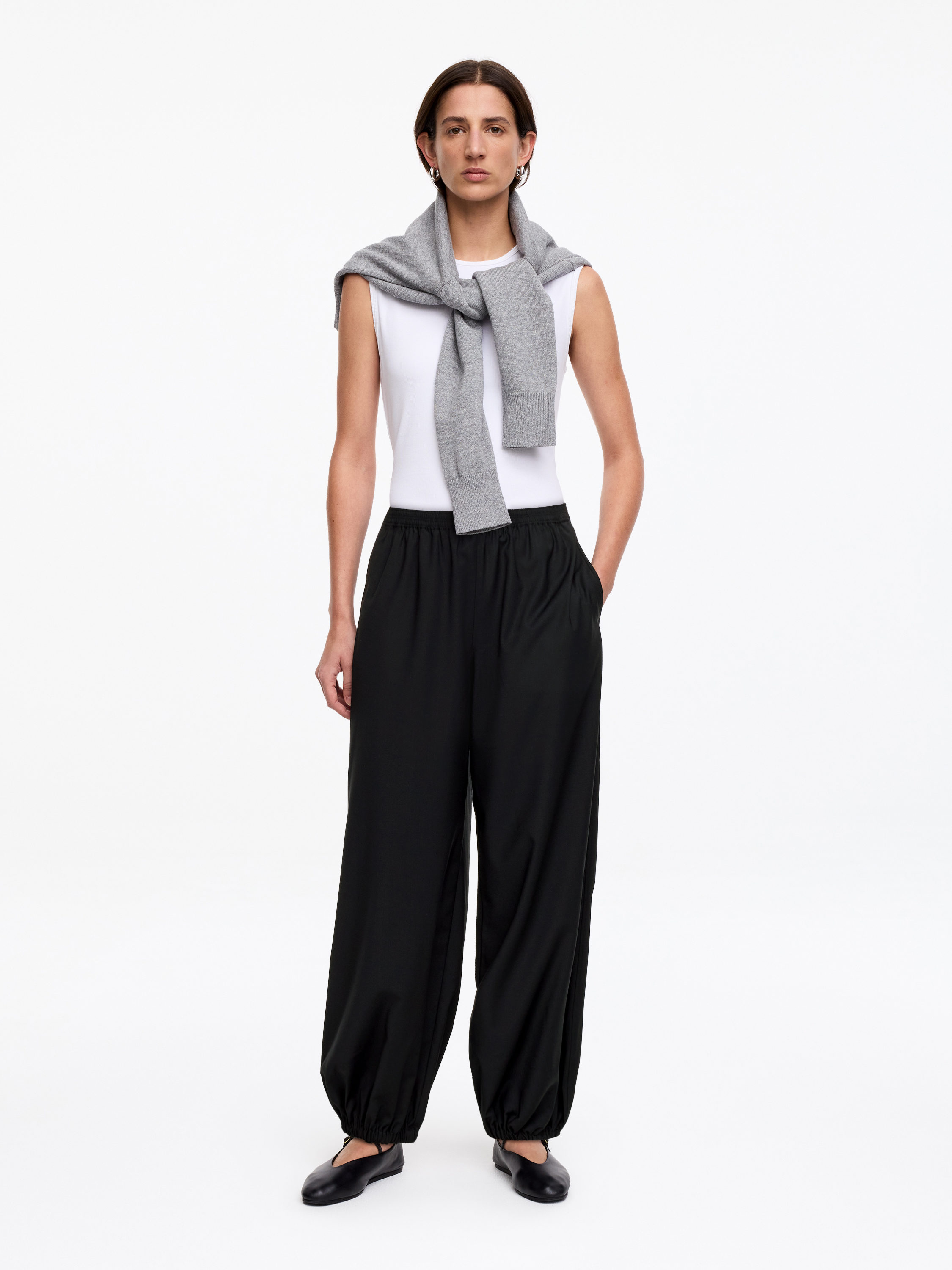 Barrel-Leg Trousers