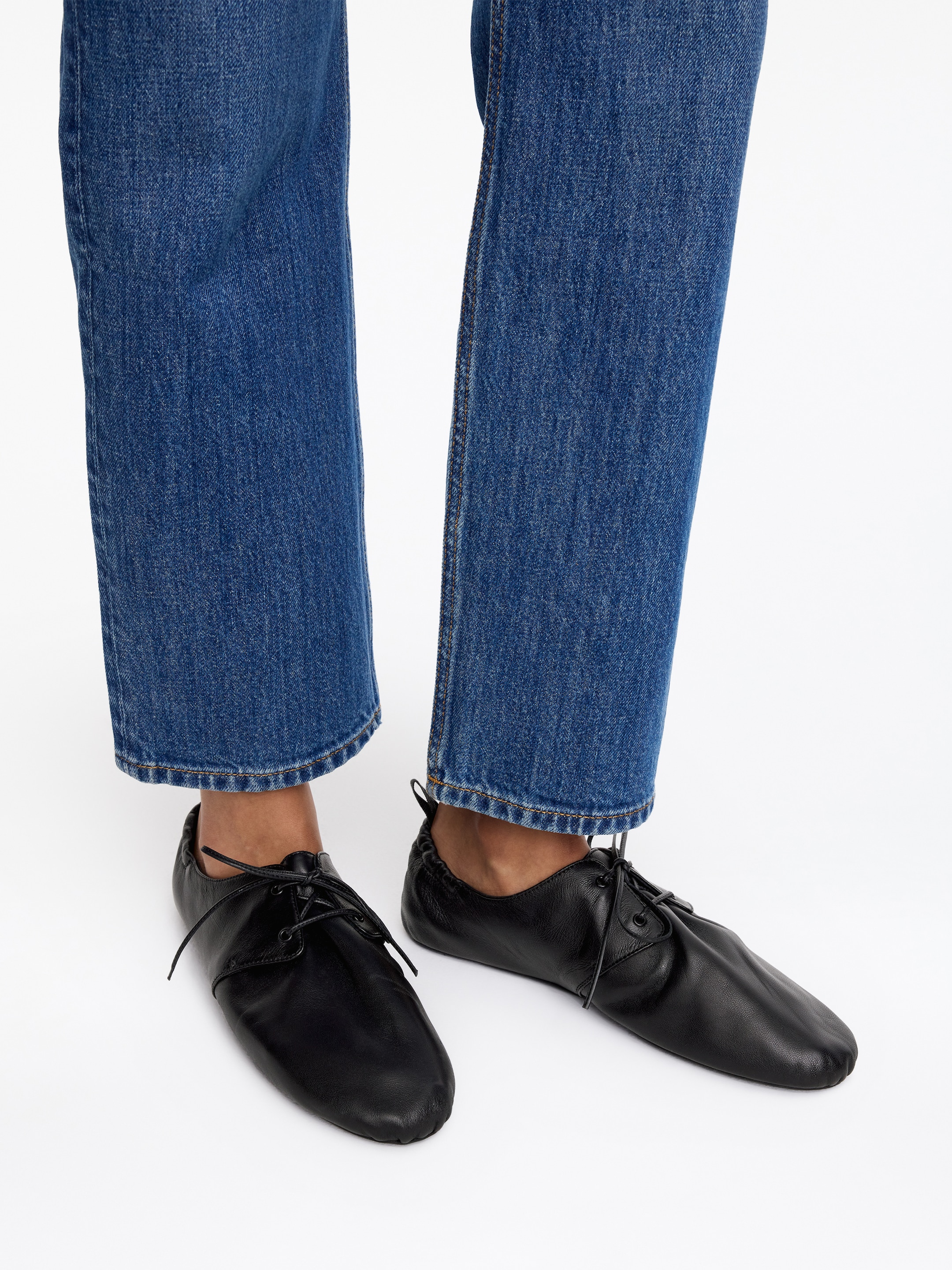 Soft Leather Lace-Up Shoes - Black - Women - StillMedia/Lookbook - 8