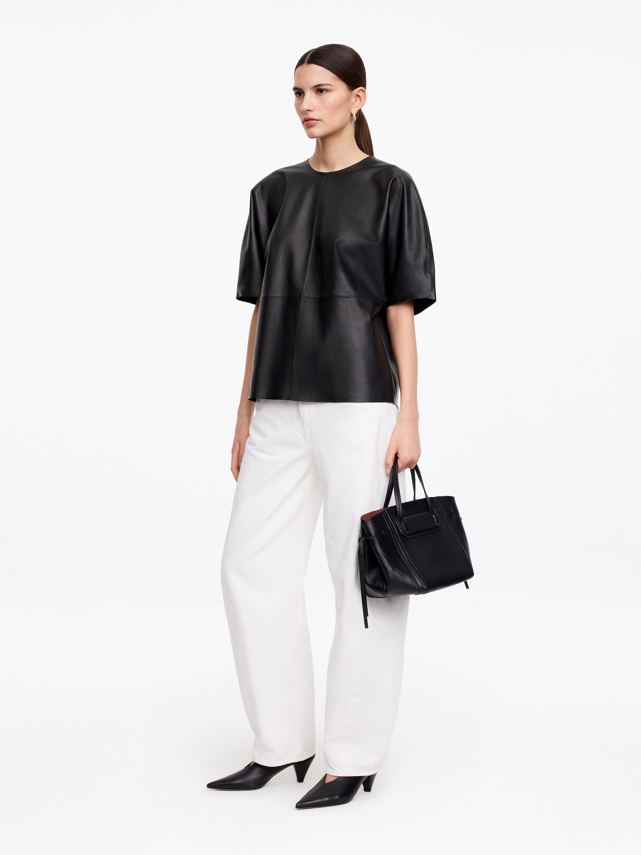 T-shirt en cuir - Noir - Regular fit - Femme - StillMedia/Lookbook - 2