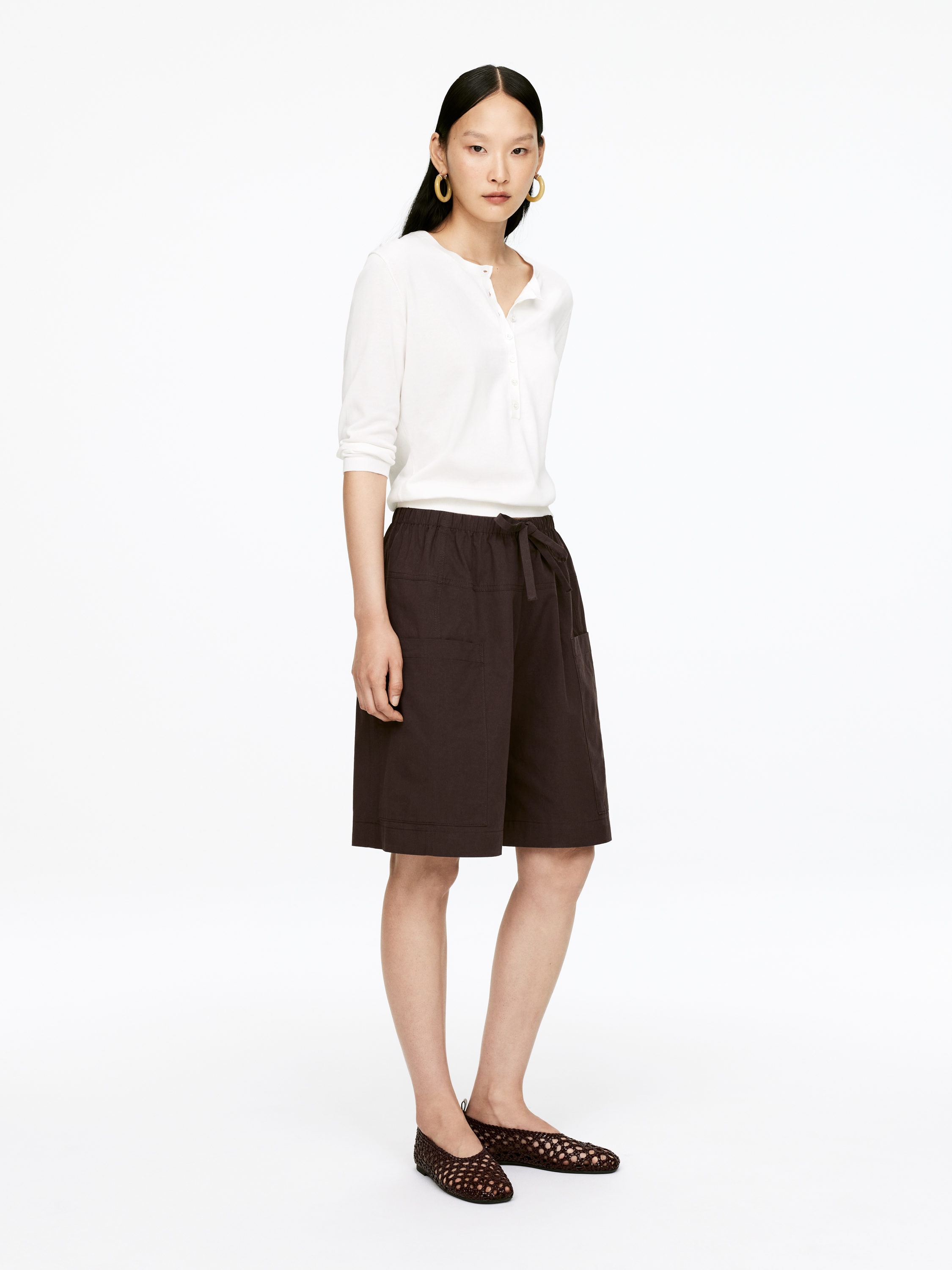 Patch-Pocket Shorts - Brown - Regular fit - Women - StillMedia/Lookbook - 4