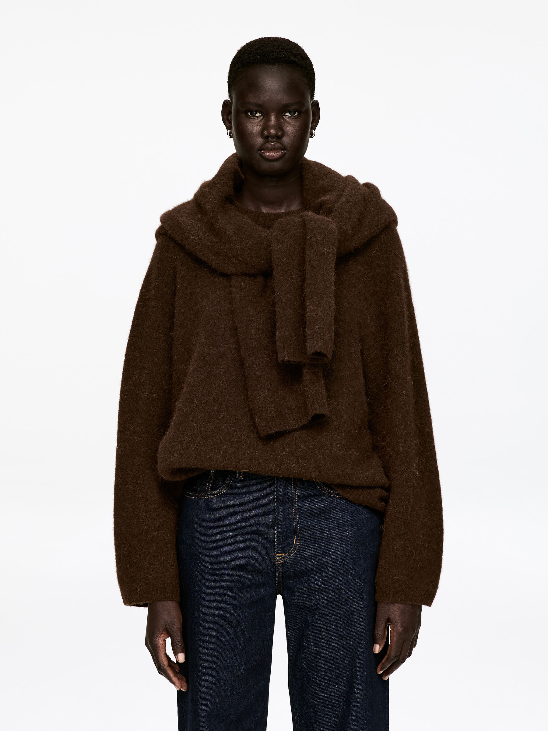 Alpaca-Wool Blend Jumper - Dark Brown - Oversized - Women - StillMedia/Lookbook - 12