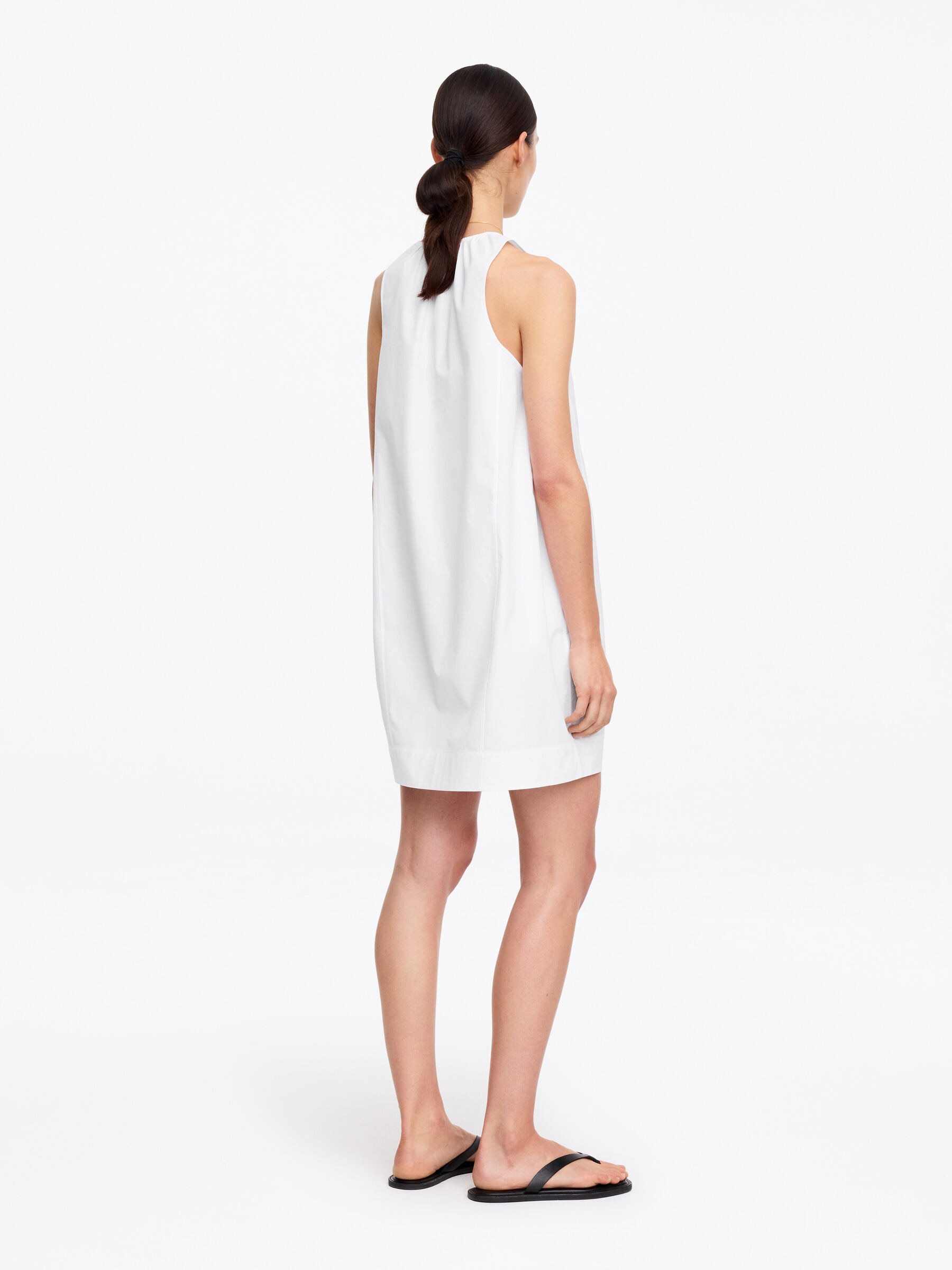 Gathered V-Neck Dress - White - Regular fit - Women - StillMedia/Lookbook - 5