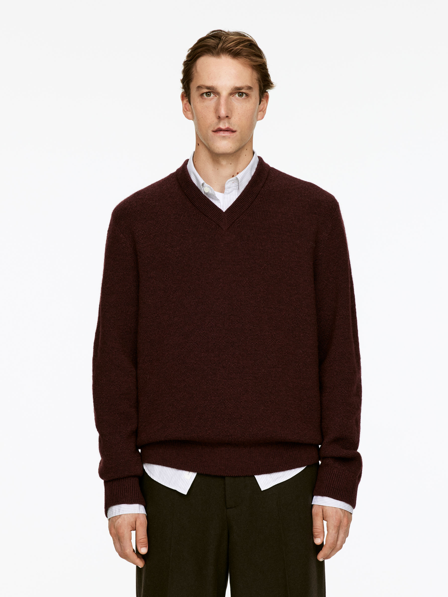 Pull en mélange de laine - Bordeaux - Regular fit - Homme - StillMedia/Lookbook - 5