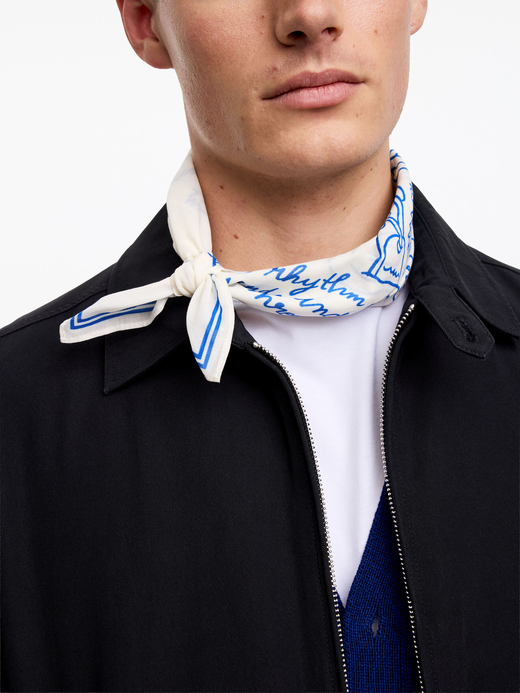 ARKET CAFÉ Printed Bandana - White/Blue - Café - StillMedia/Lookbook - 6