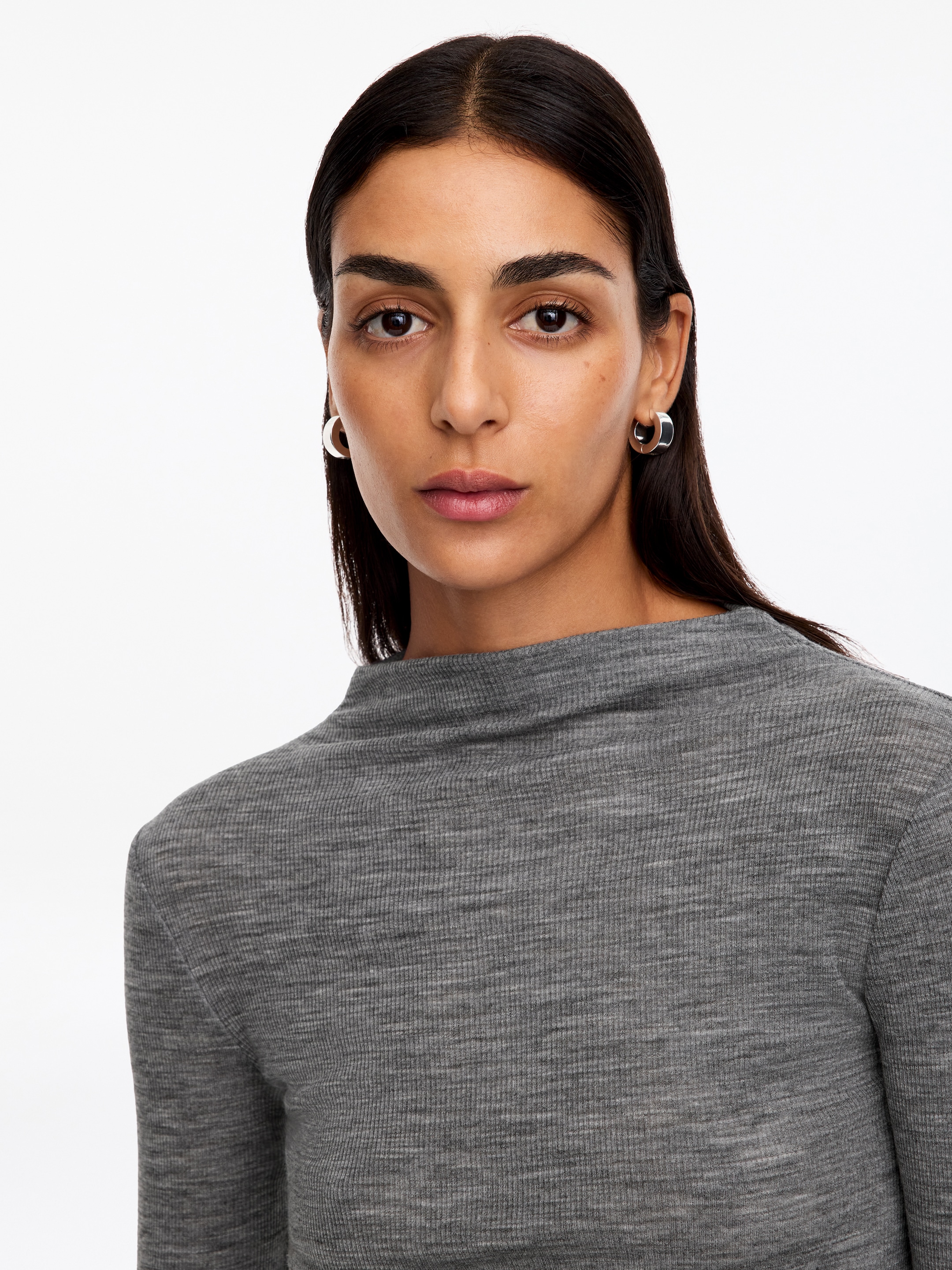 Rippstrickoberteil aus Wolle - Graumeliert - Regular Fit - women - StillMedia/Lookbook - 5