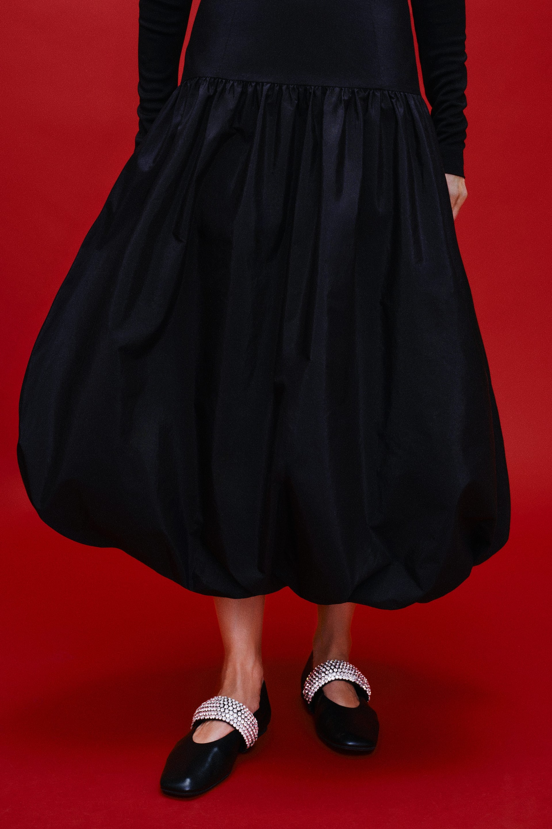 Zobacz większy obraz: Spódnica bombka z tafty - Czarny - ONA | H&M PL 1