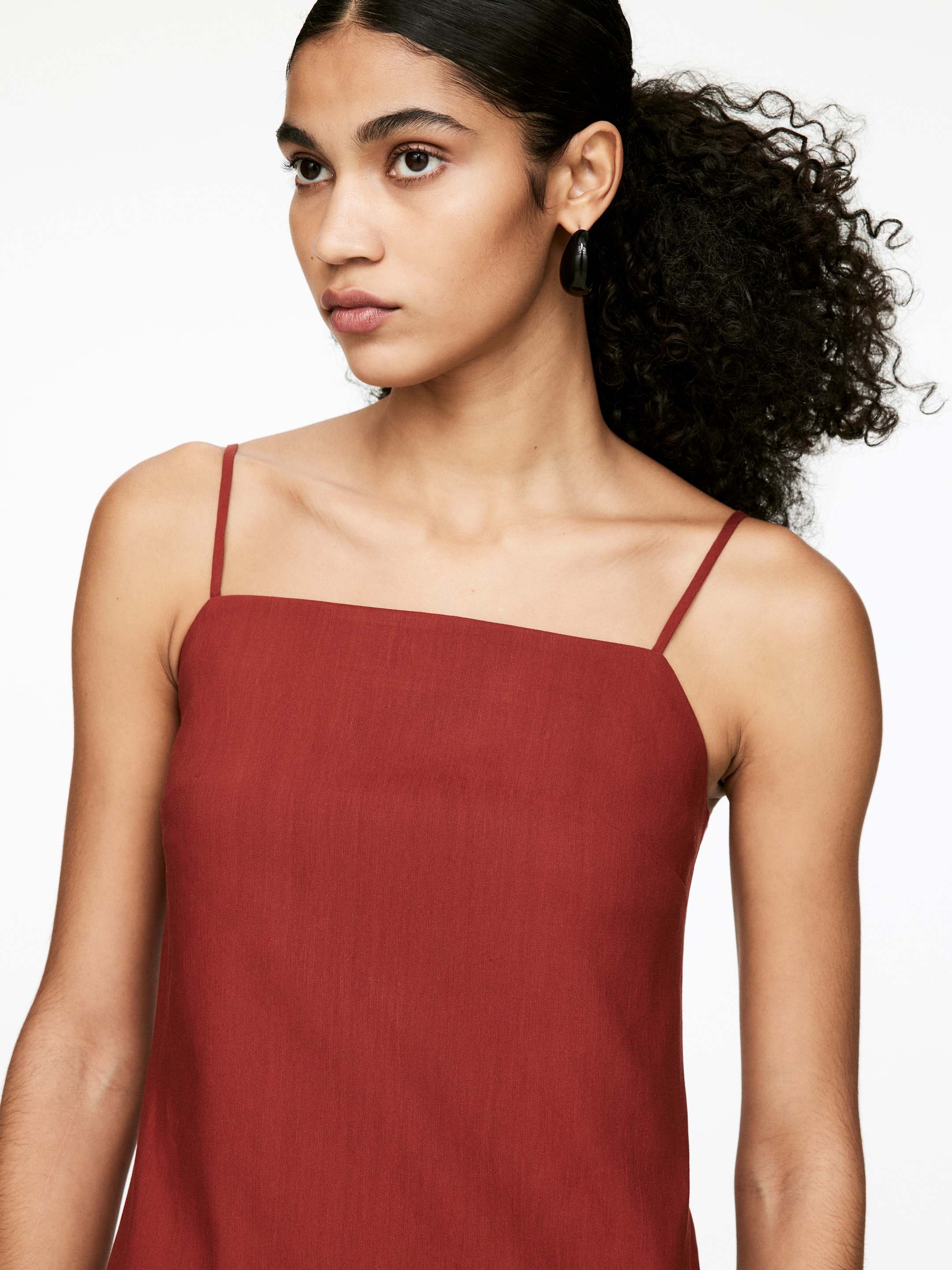 Se større billede: Stropkjole i hørblend. - Rust - DAME | H&M DK 4