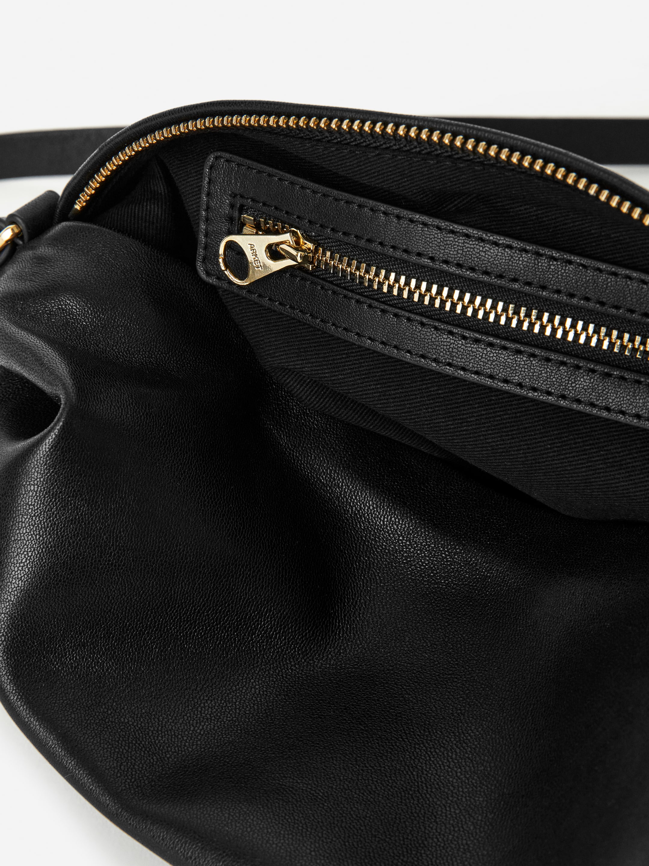 Grösseres Bild ansehen: Umhängetasche aus Leder - Schwarz - DAMEN | H&M CH 5