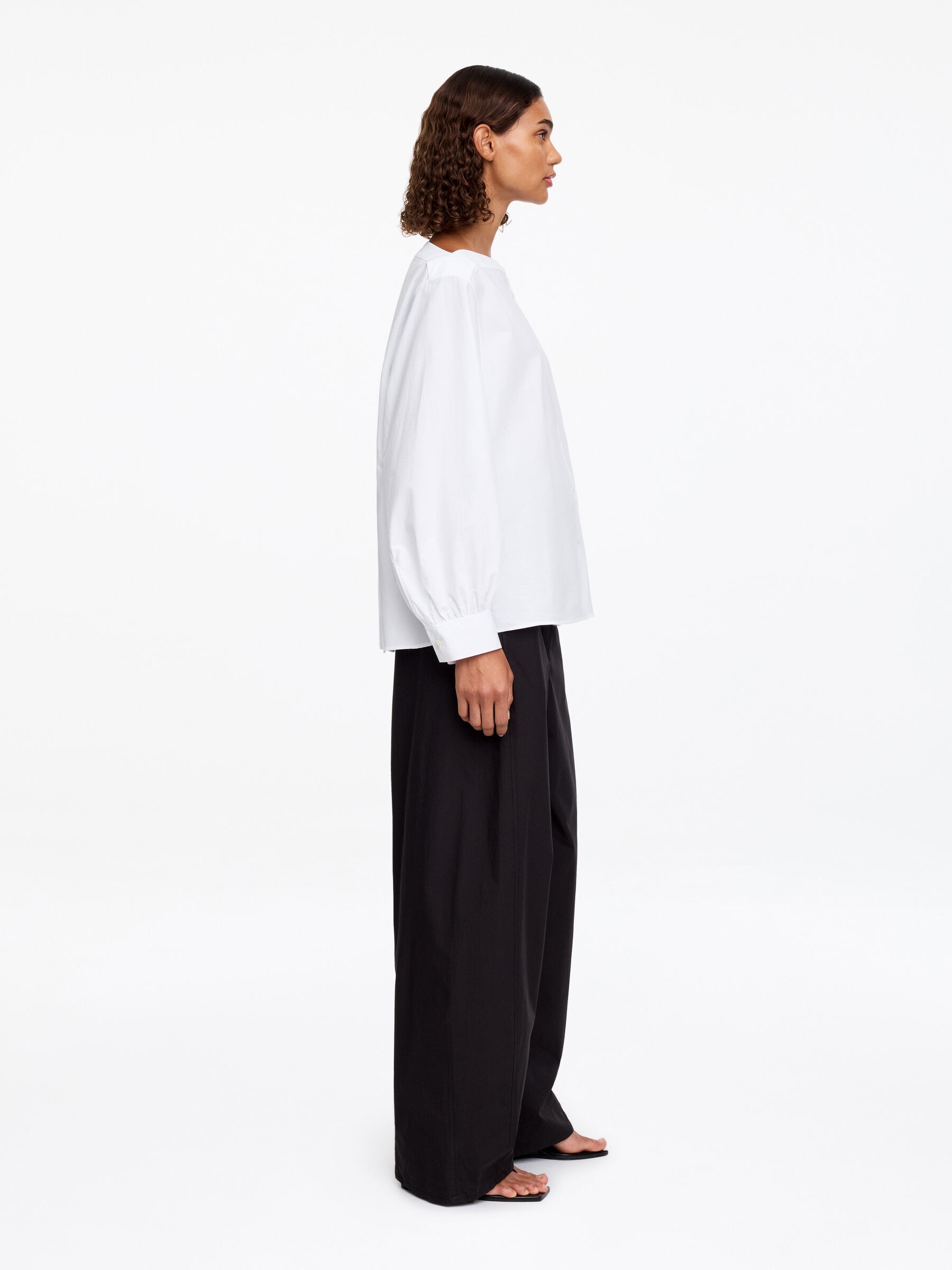 Boat-Neck Cotton Blouse - White - Regular fit - Women - StillMedia/Lookbook - 4