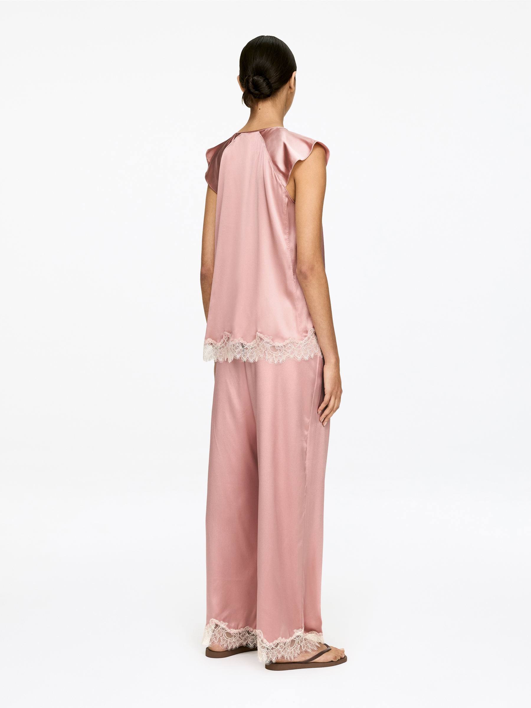 Lace-Detail Silk-Blend Top - Light Pink - Loose fit - Women - StillMedia/Lookbook - 5