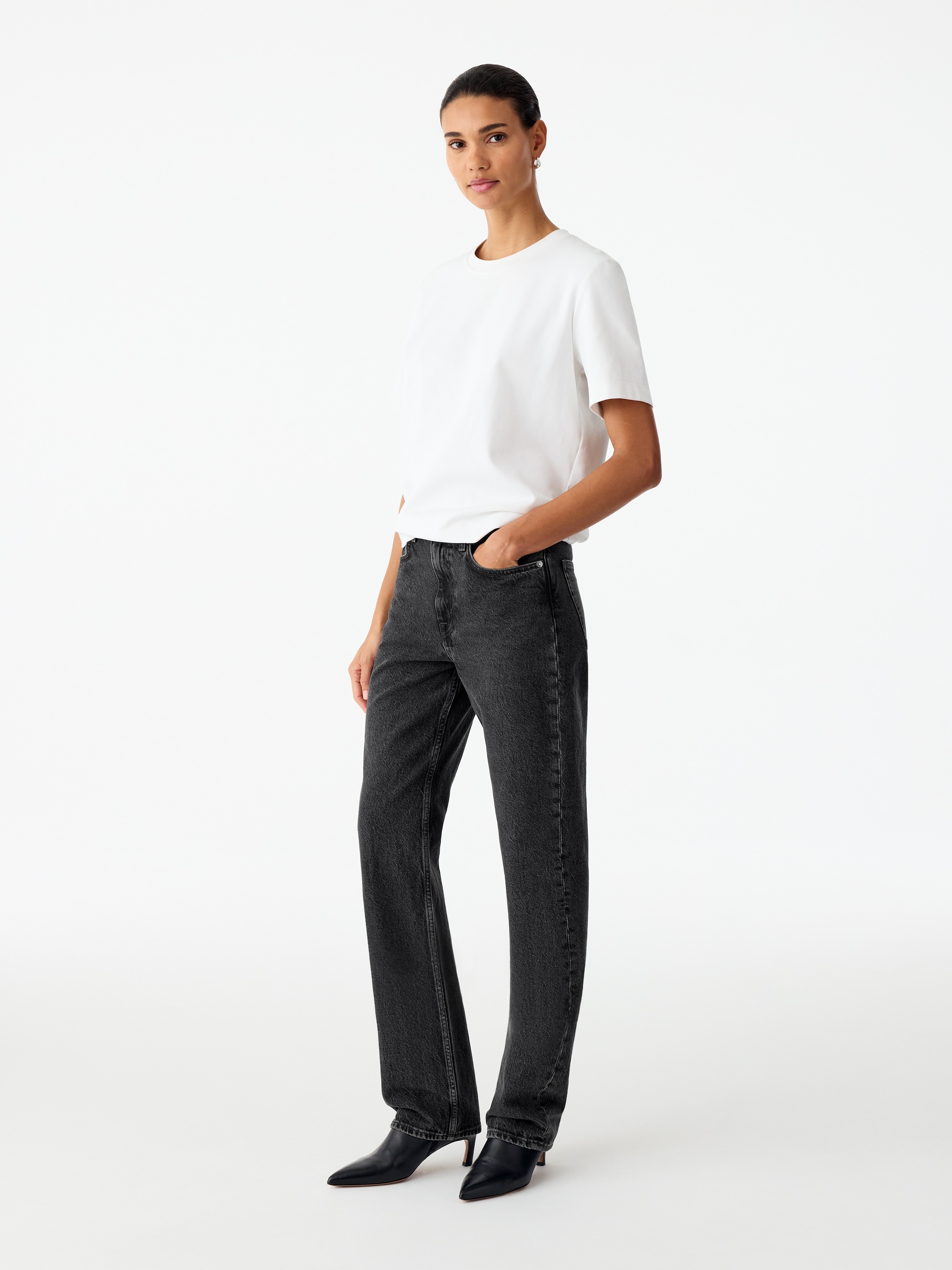 IVY Slim Jeans - Verwaschenes Schwarz - Slim Fit - women - StillMedia/Lookbook - 9