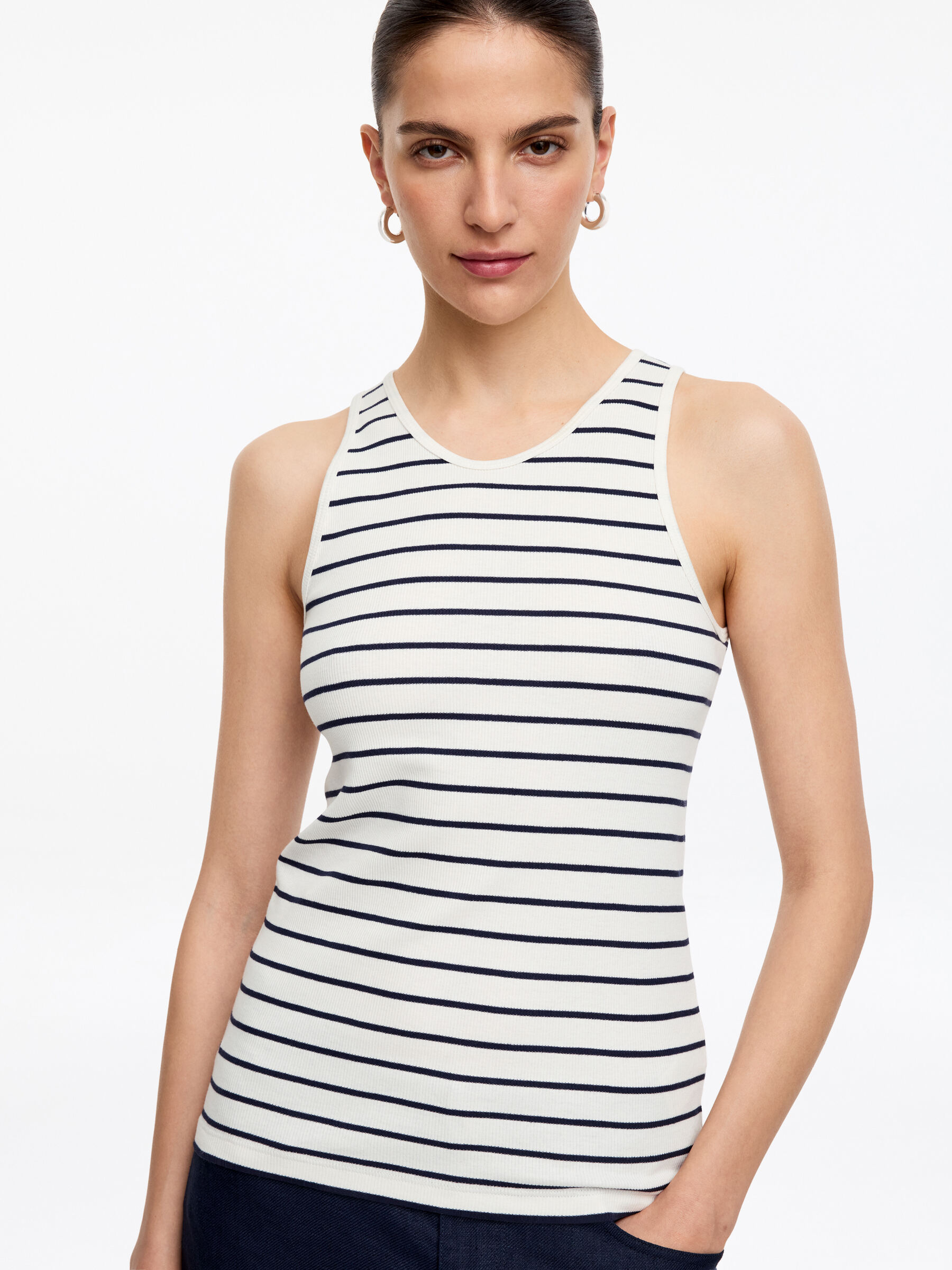 Ribbed Tank Top - White - Slim fit - Women - StillMedia/Lookbook - 2
