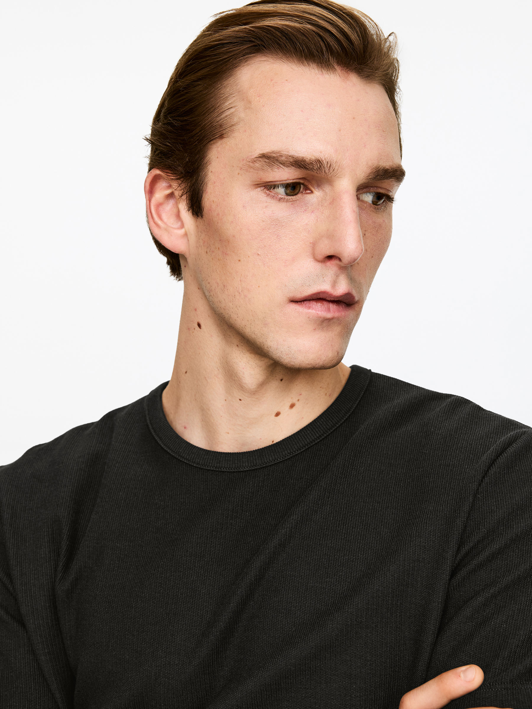 Körpernahes Baumwoll-T-Shirt - Schwarz - Slim Fit - Herren - StillMedia/Lookbook - 4