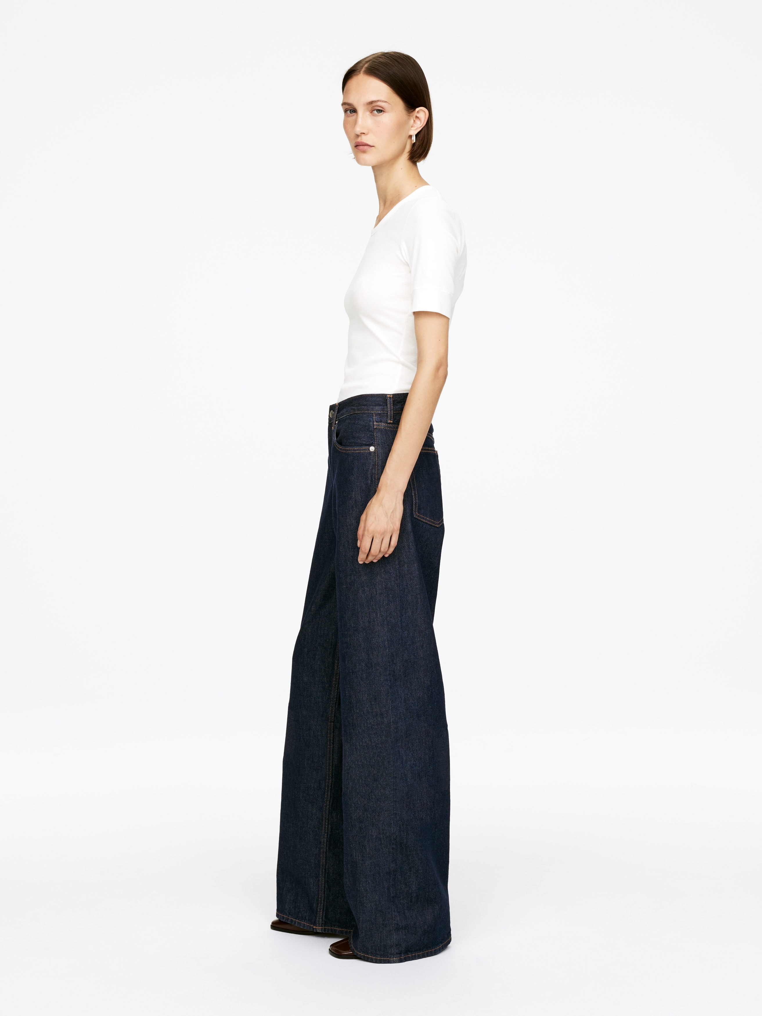 CLOUD vida jeans med lös passform - Mörkblå - Relaxed fit - Women - StillMedia/Lookbook - 16