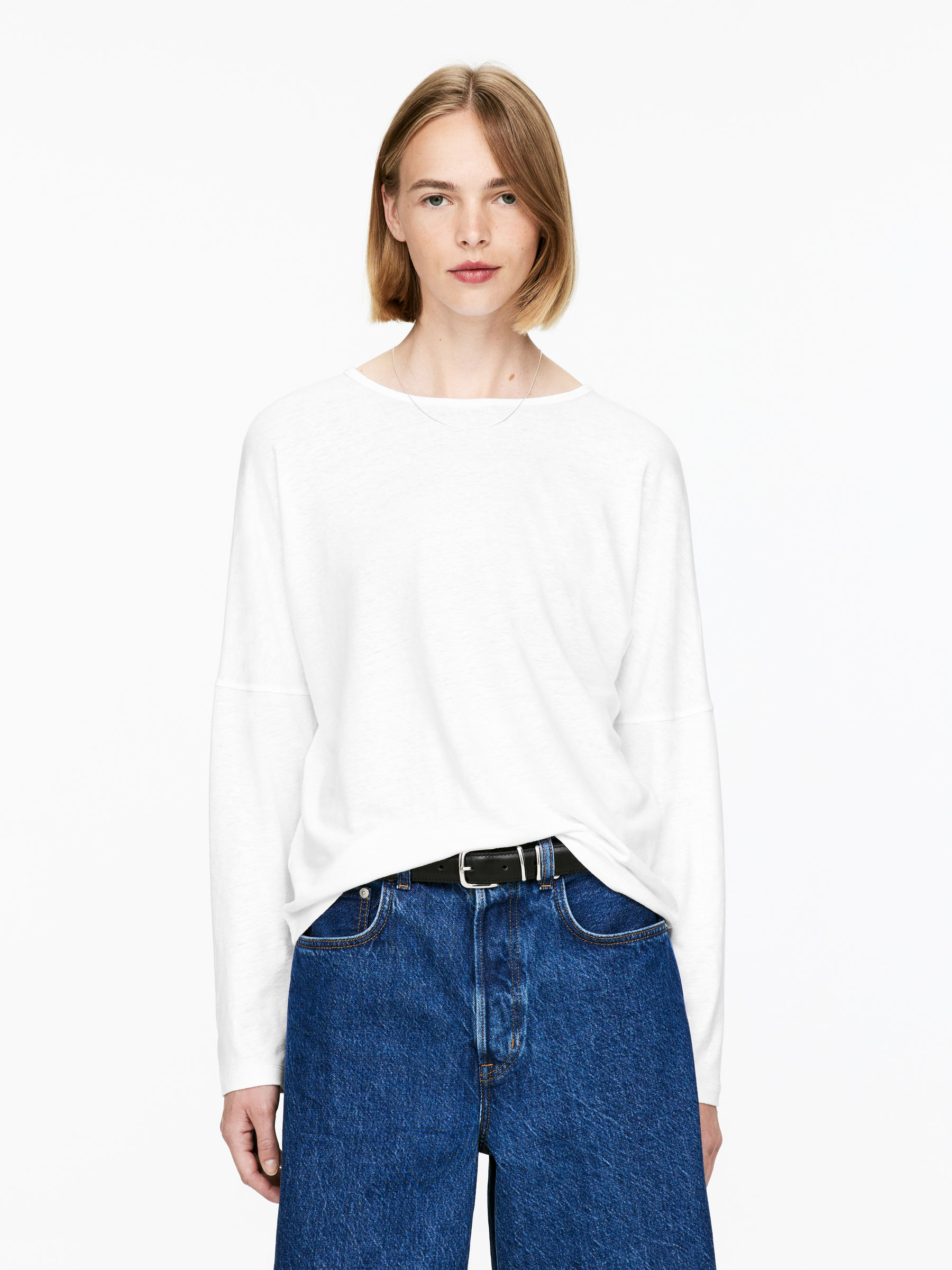 Loose-Fit Linen Viscose Top - White - Loose fit - Women - StillMedia/Lookbook - 5