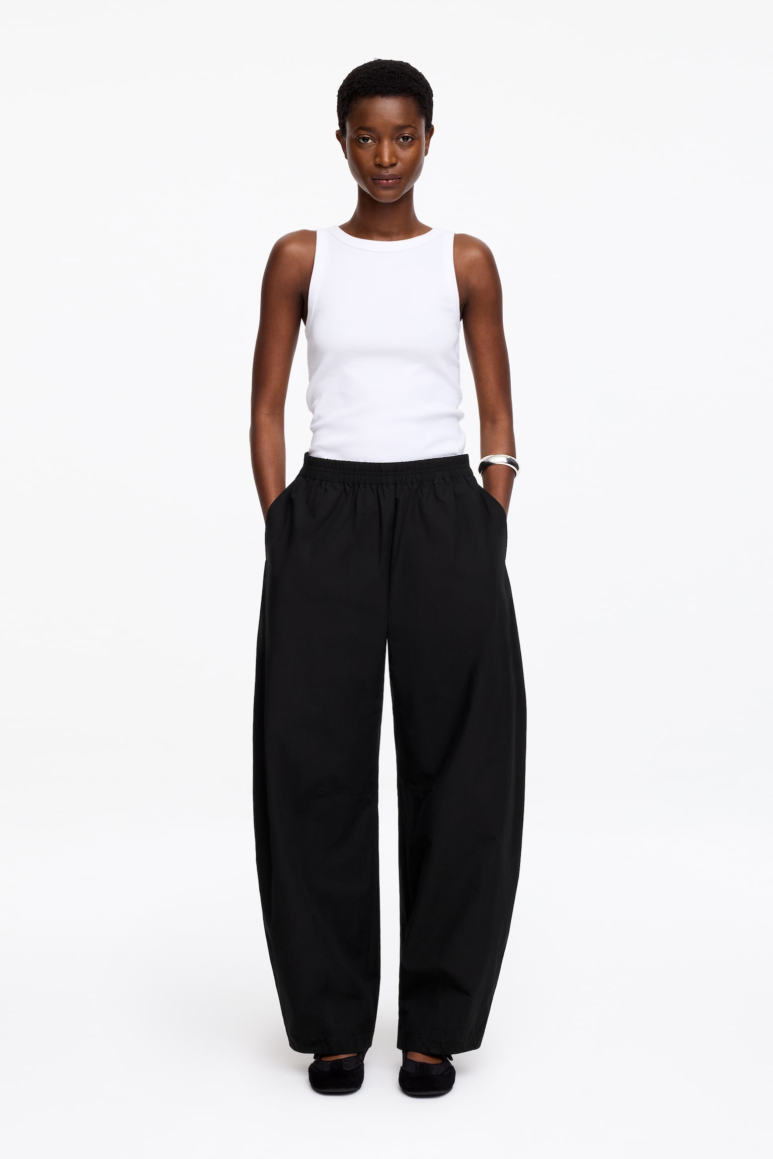 Katoenen broek met barrel-pijpen - Zwart/Donkerbruin/Donkerblauw - 1