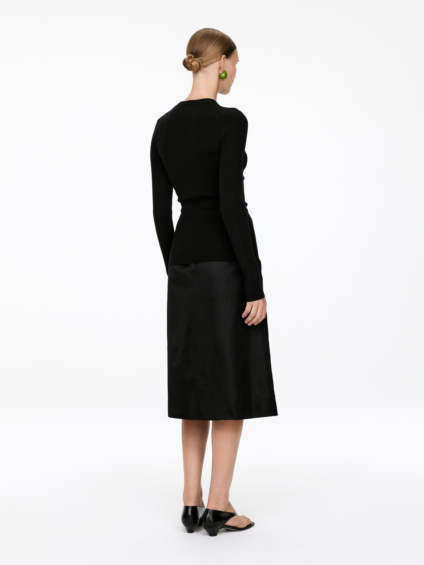 Rib-Knit Merino Top - Black - Slim fit - Women - StillMedia/Lookbook - 9