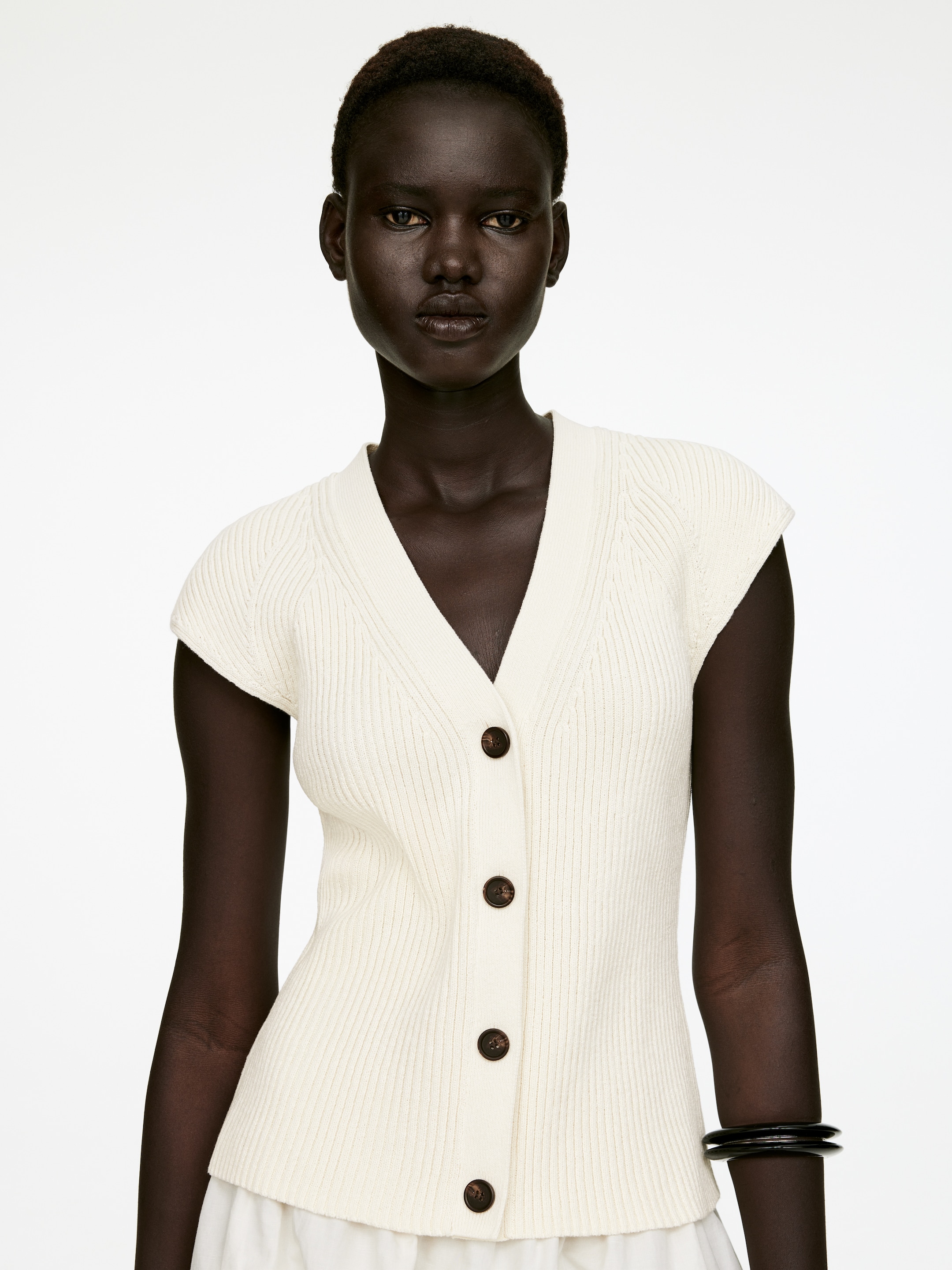 Größeres Bild ansehen: Ärmelloses Strickoberteil - Cremeweiß - Ladies | H&M DE 4