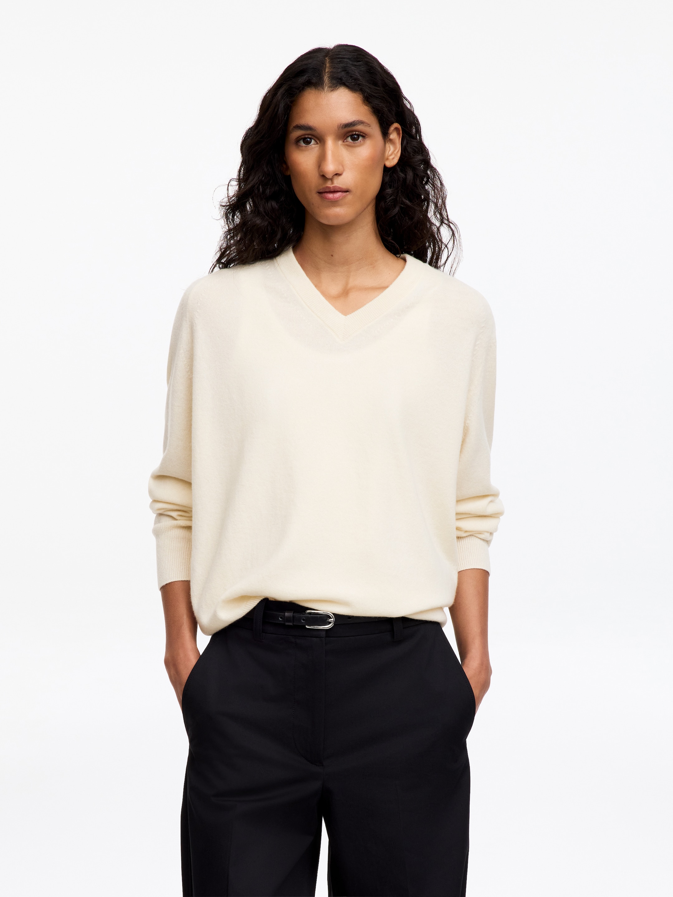 Relaxed Cashmere V-Neck Jumper-White-20077