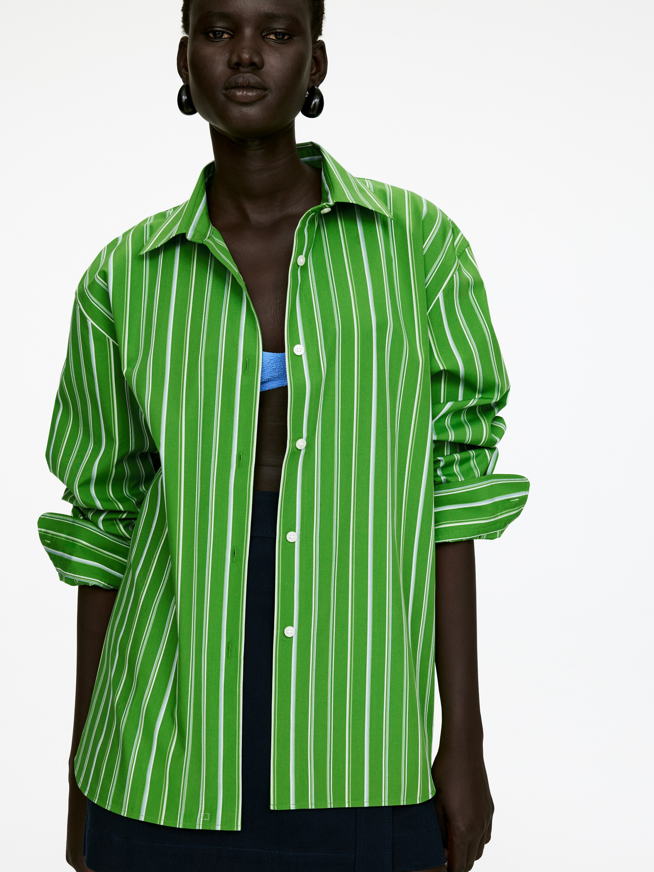 Grotere afbeelding bekijken: Relaxed Poplin Shirt - Groen/gestreept - DAMES | H&M BE 4