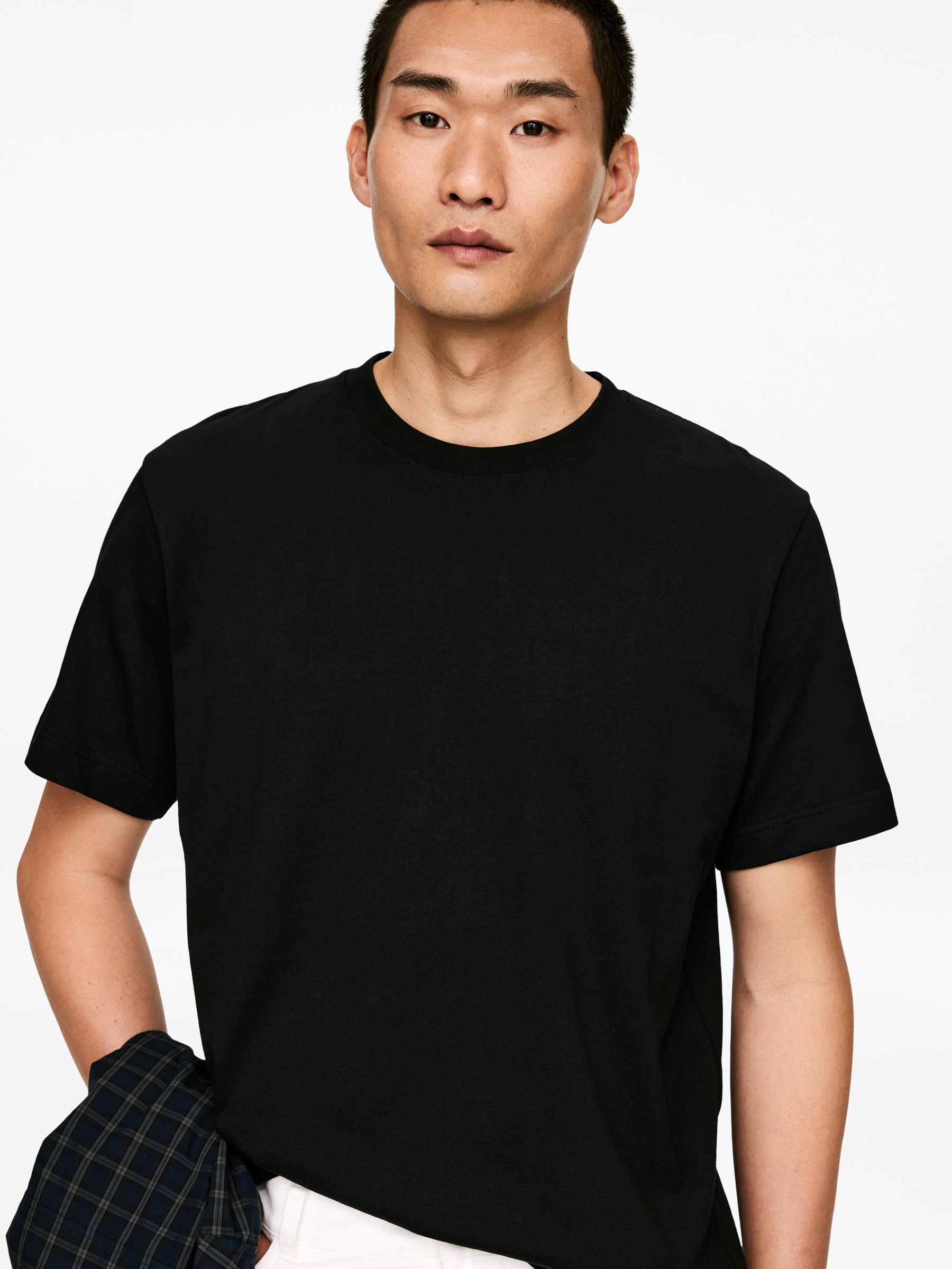 220 GSM Relaxed T-Shirt - Black - Regular fit - Men - StillMedia/Lookbook - 59