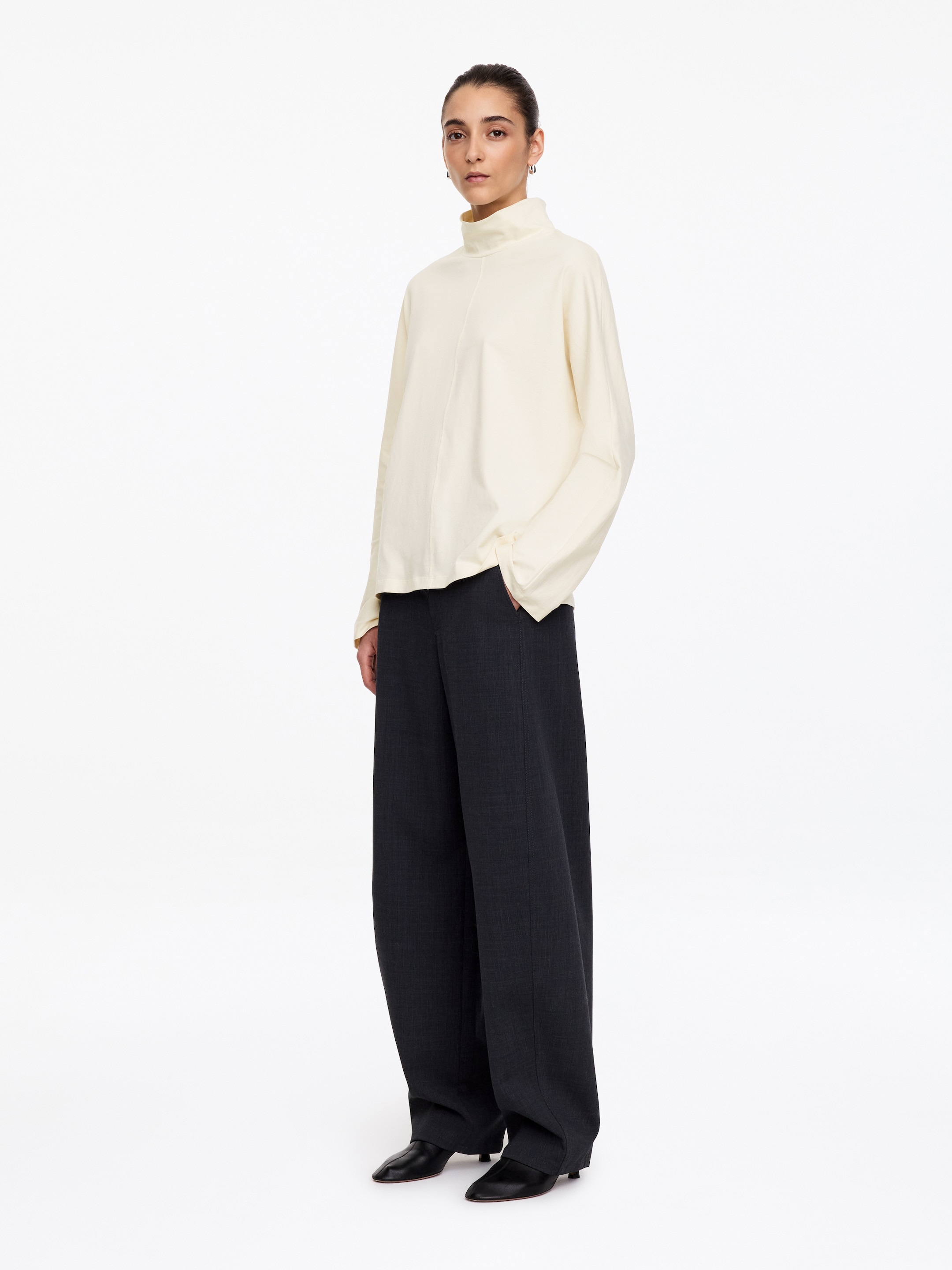 Maglia dolcevita con maniche a pipistrello - Bianco sporco - Loose fit - women - StillMedia/Lookbook - 5
