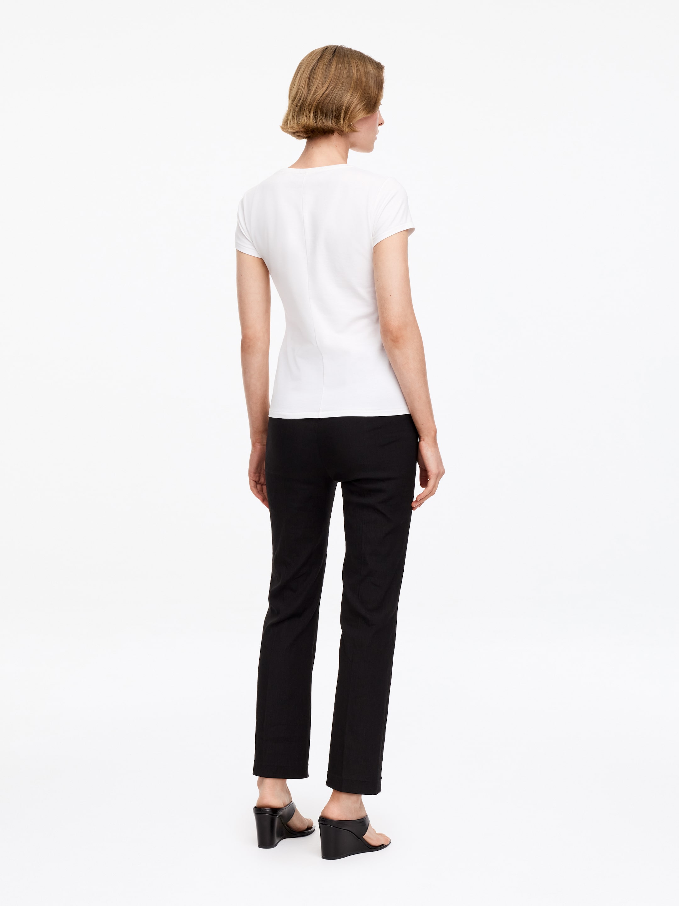 Slim Cap-Sleeve T-Shirt - White - Slim fit - Women - StillMedia/Lookbook - 7