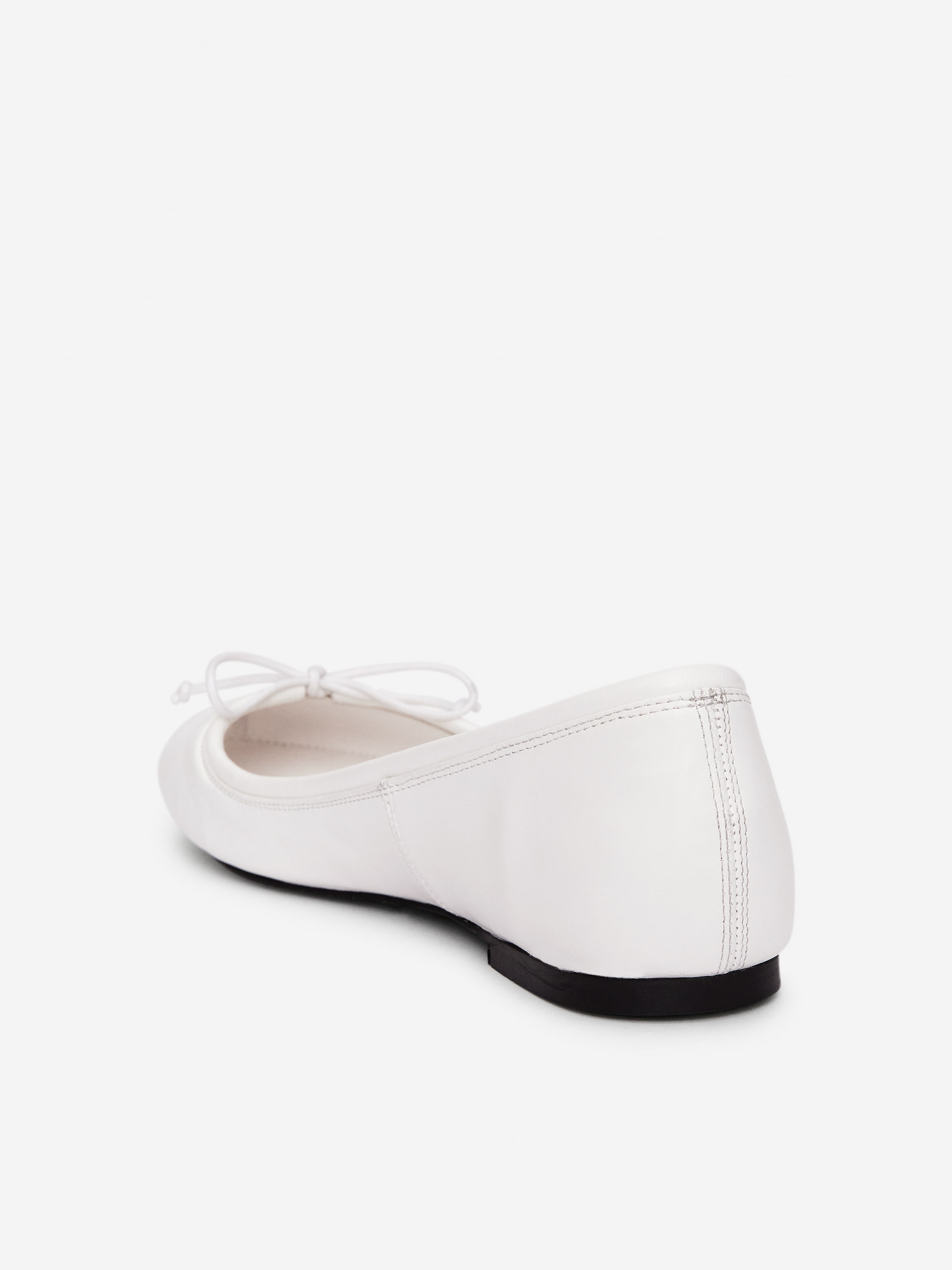 Sporty Ballerinas - White - Women - StillMedia/DescriptiveStillLife - 3