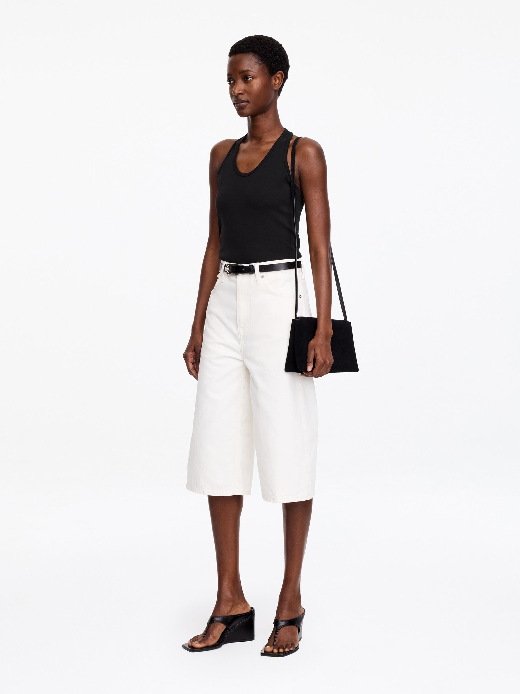 Halterneck Top - Black - Slim fit - Women - StillMedia/Lookbook - 5