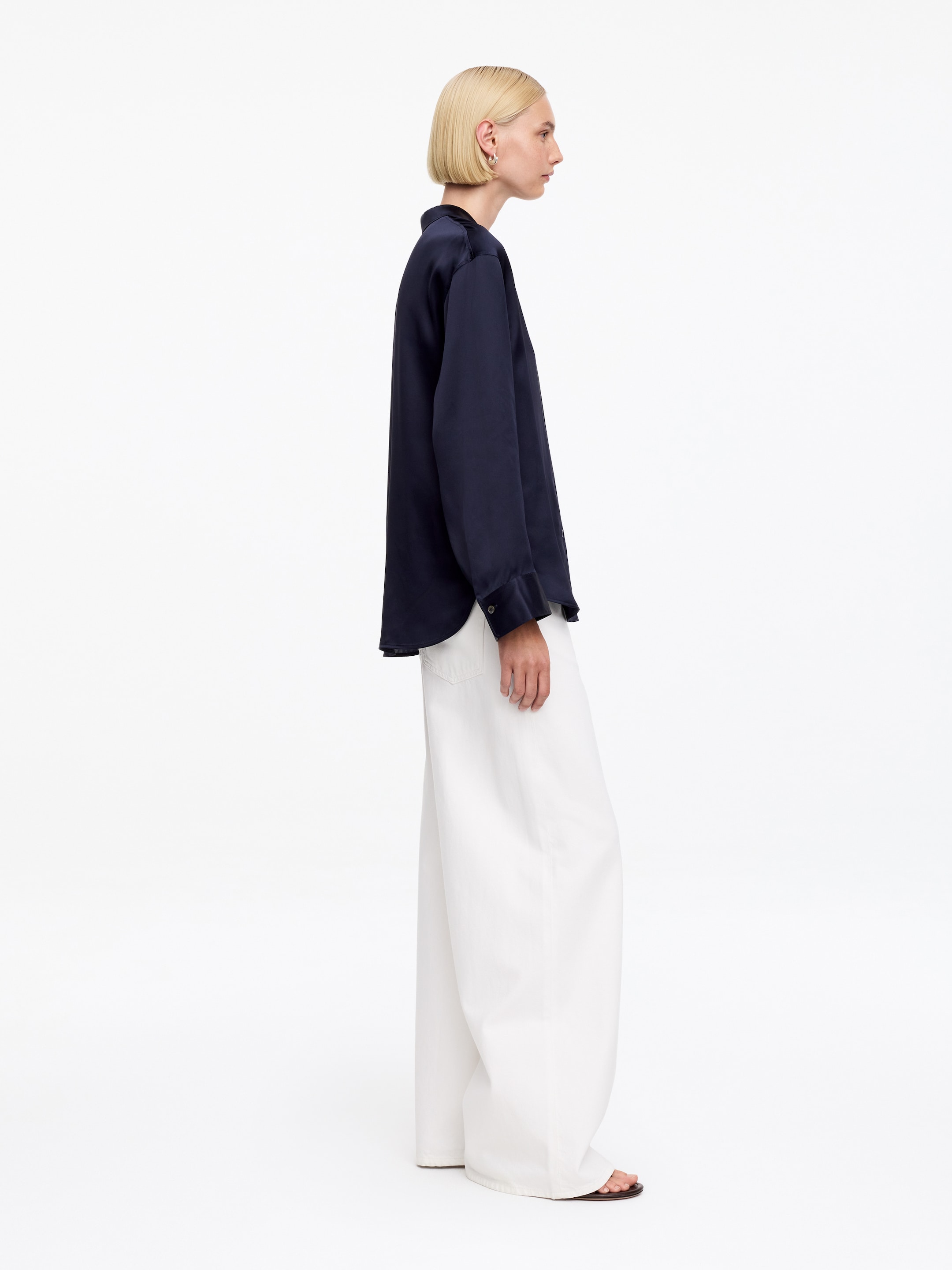 Silk Satin Shirt - Dark Blue - Regular fit - Women - StillMedia/Lookbook - 3