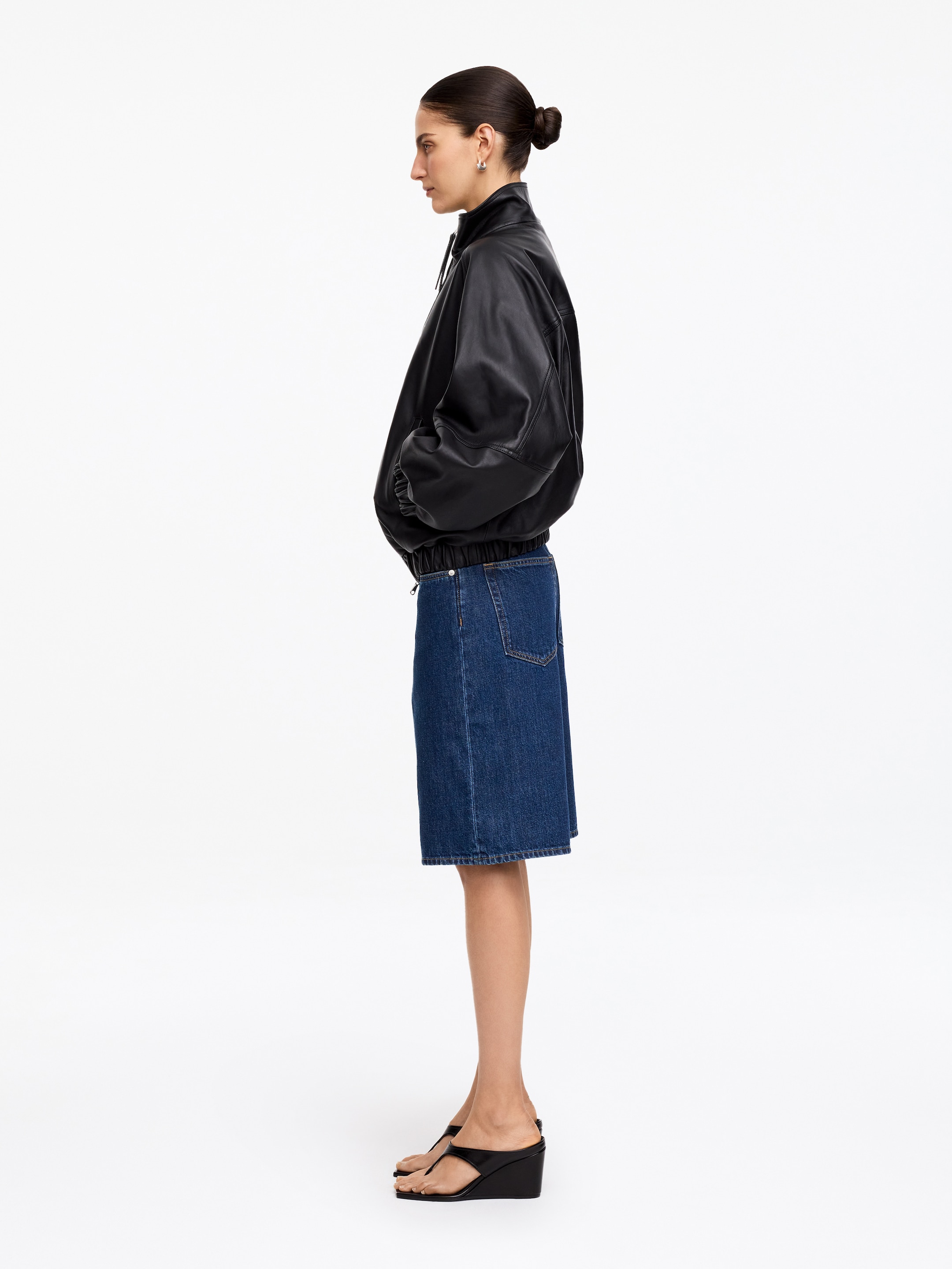 Shorts lunghi in denim - Blu scuro - Loose fit - Women - StillMedia/Lookbook - 5