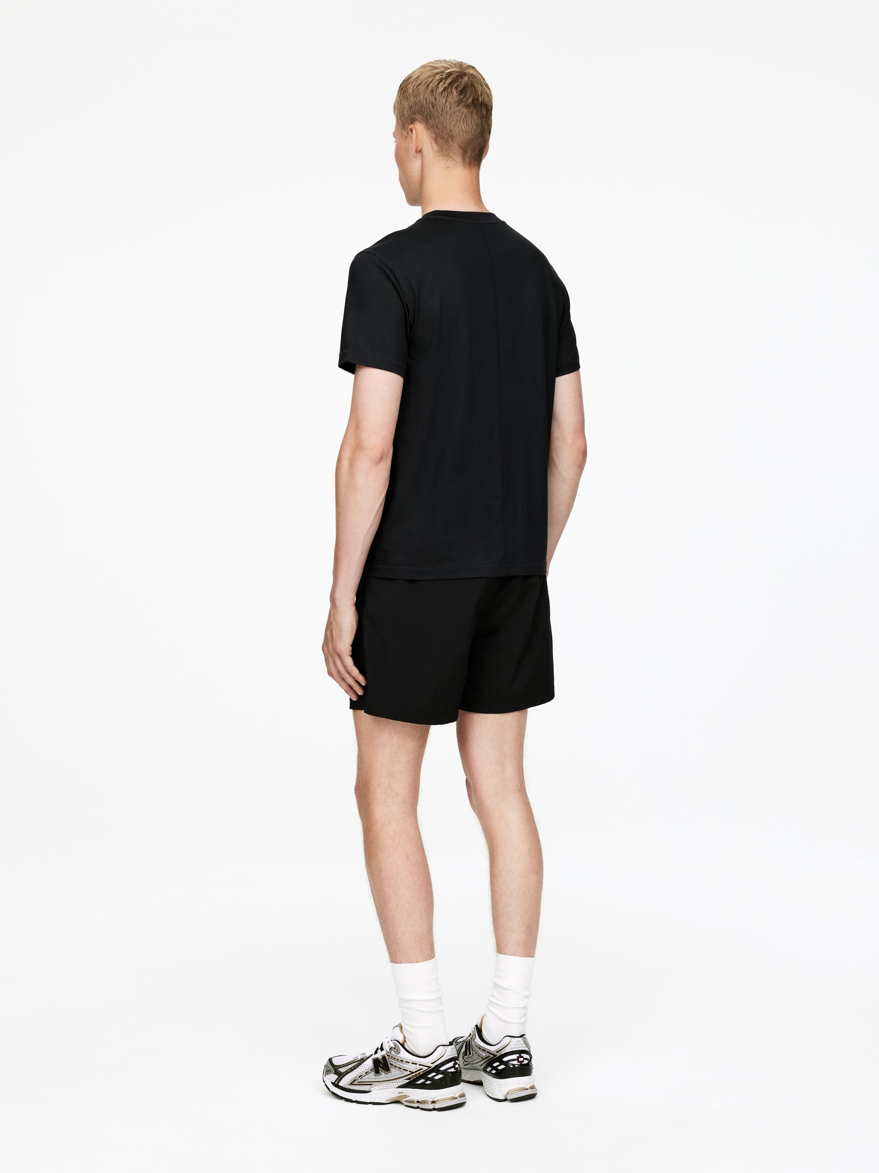 Lightweight Shorts - Black - Regular fit - Men - StillMedia/Lookbook - 6