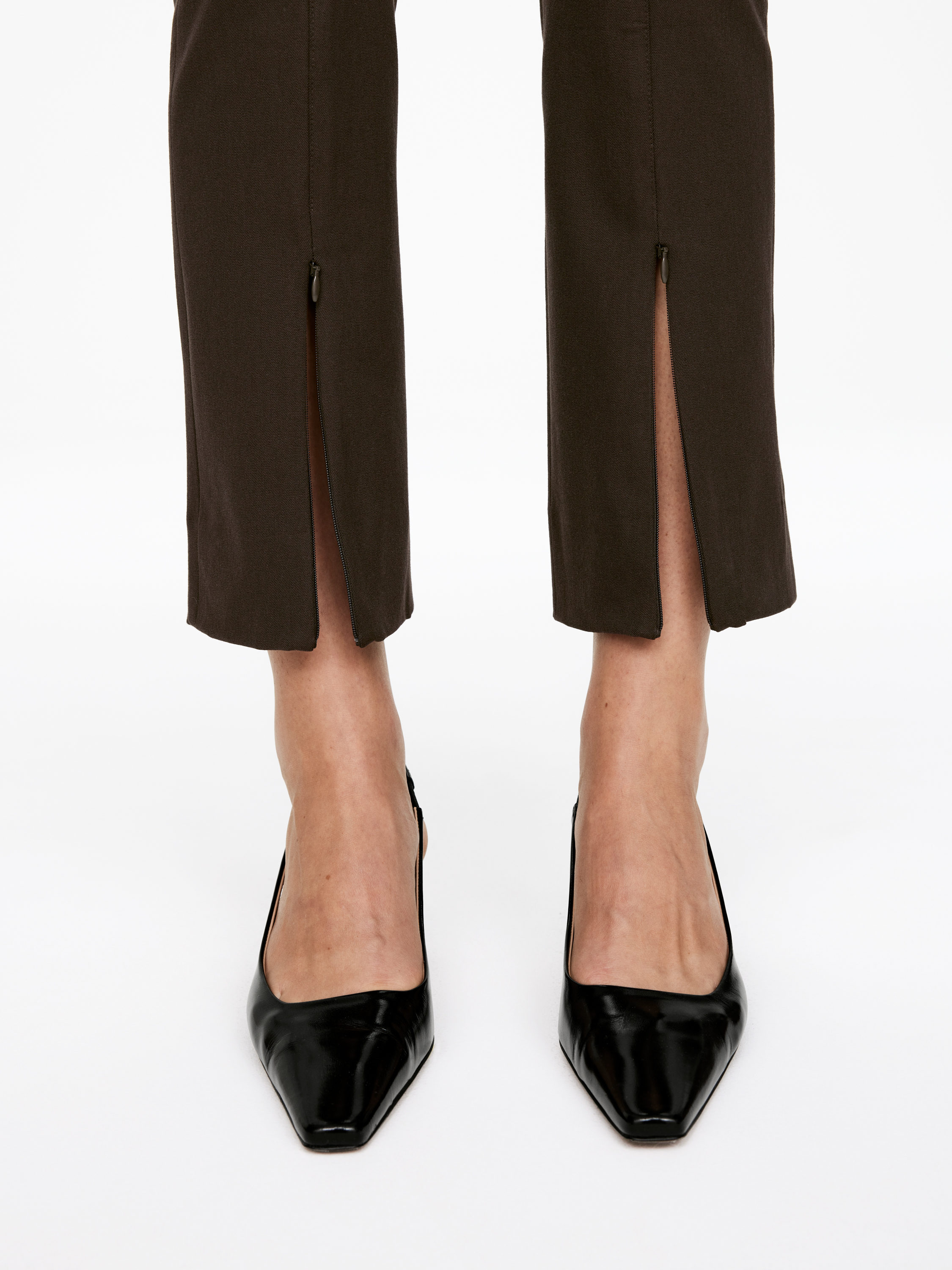 Slim-Fit Trousers - Brown - Slim fit - Women - StillMedia/Lookbook - 4