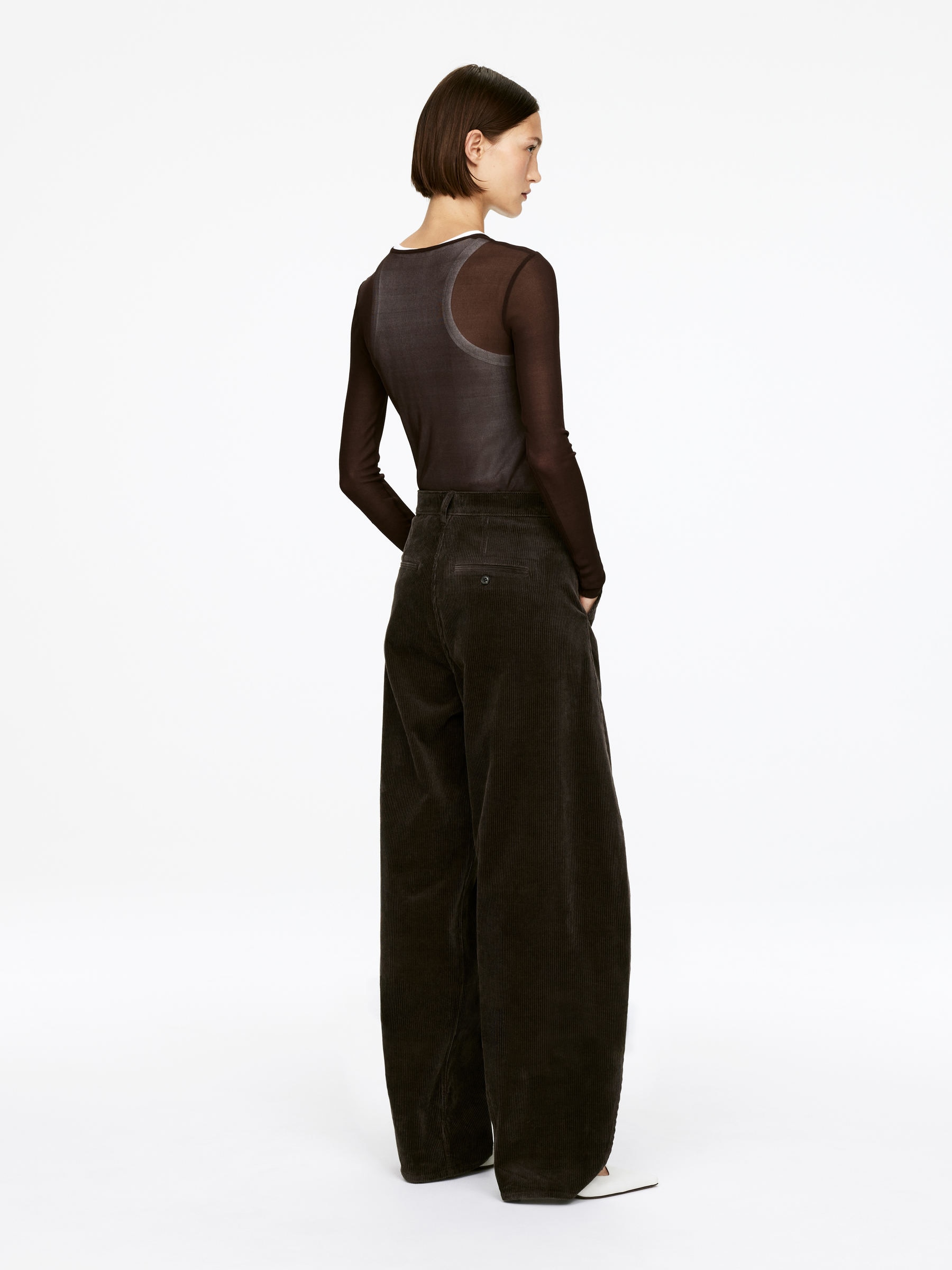 Sheer Silk Top - Dark Brown - Slim fit - Women - StillMedia/Lookbook - 3