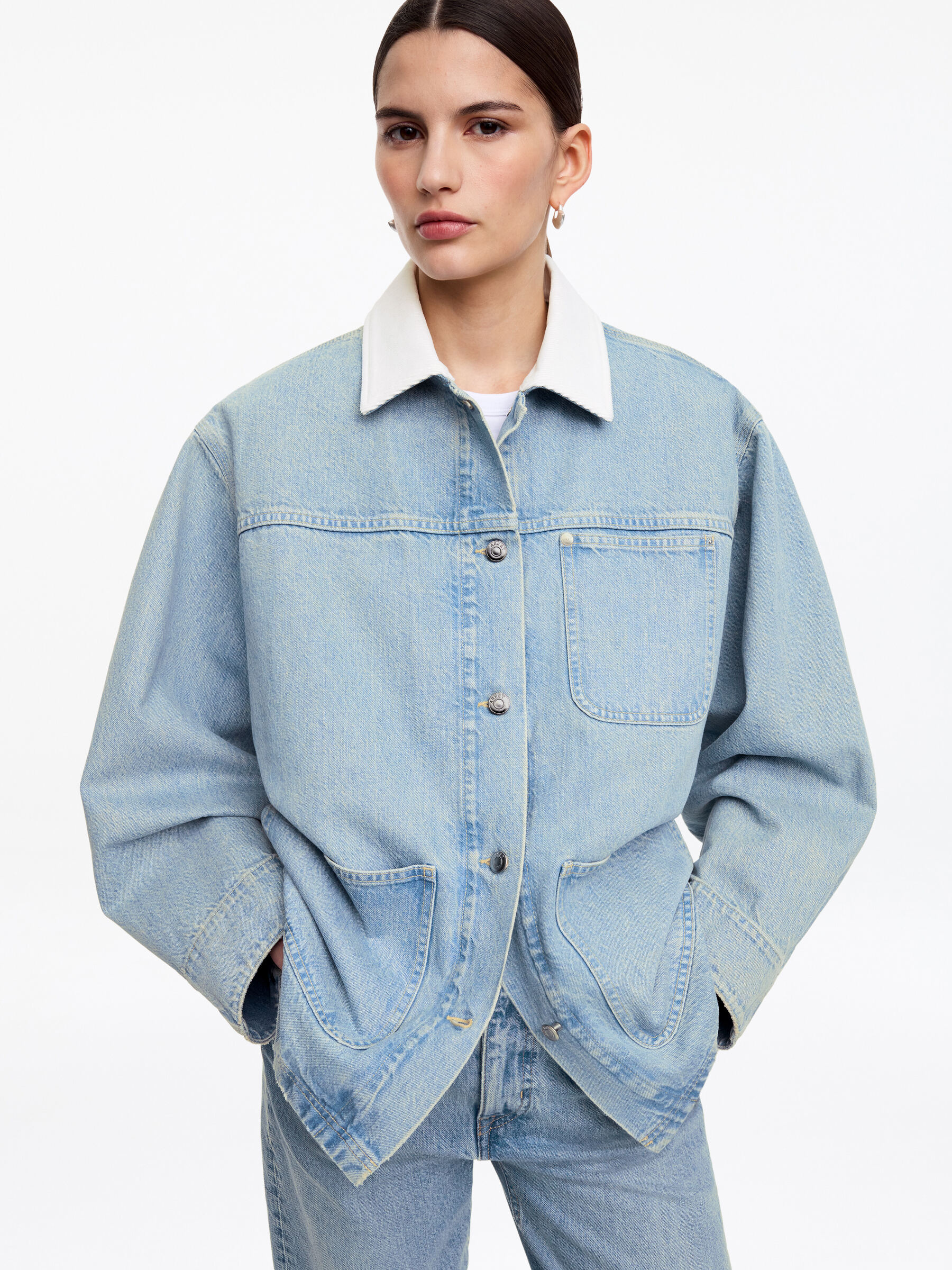 Denimowa kurtka ze sztruksowym kołnierzykiem - Niebieski - Fason normalny - Women - StillMedia/Lookbook - 4