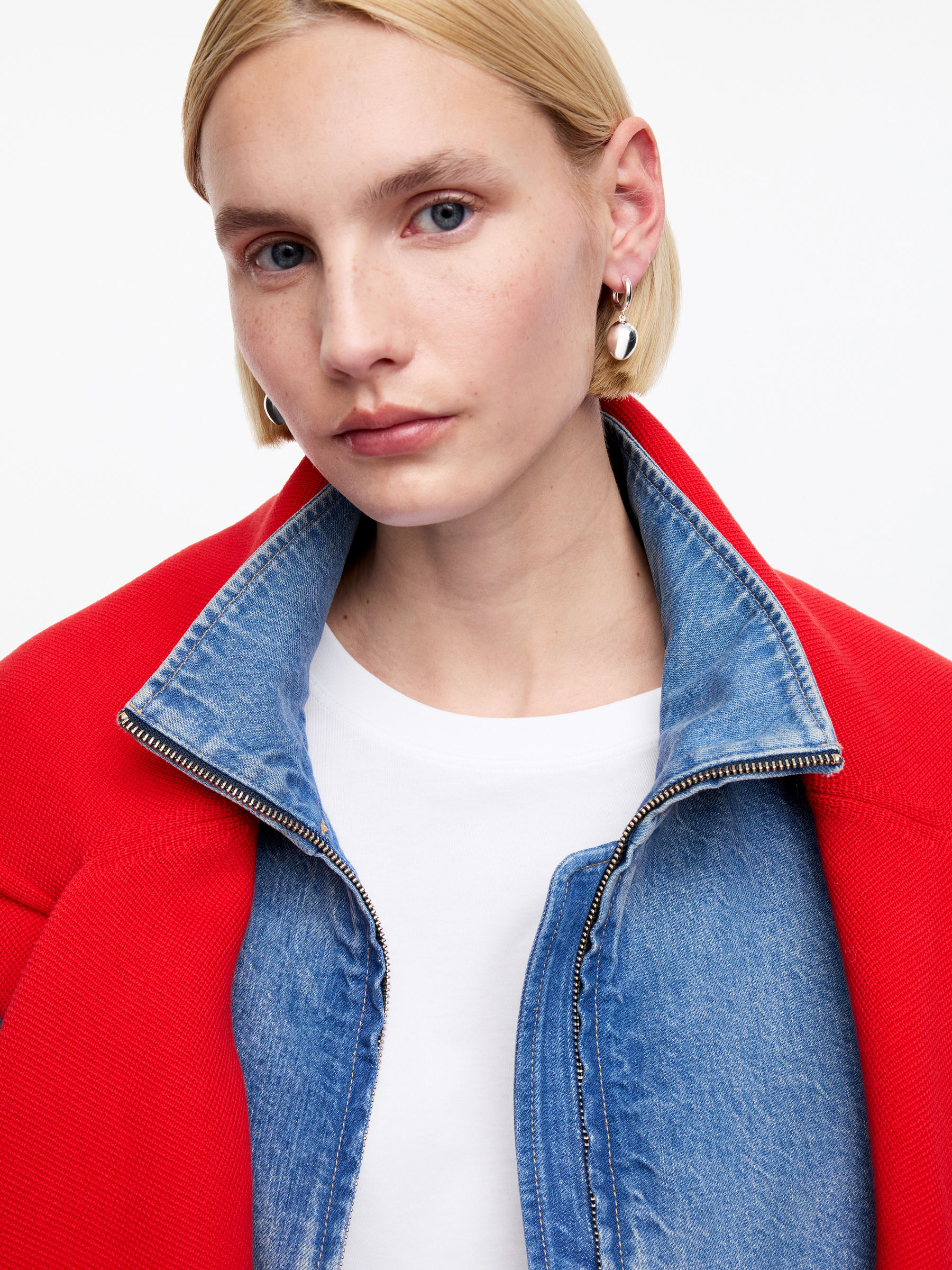 Oversized Long-Sleeve T-Shirt - White - Oversized - Women - StillMedia/Lookbook - 2